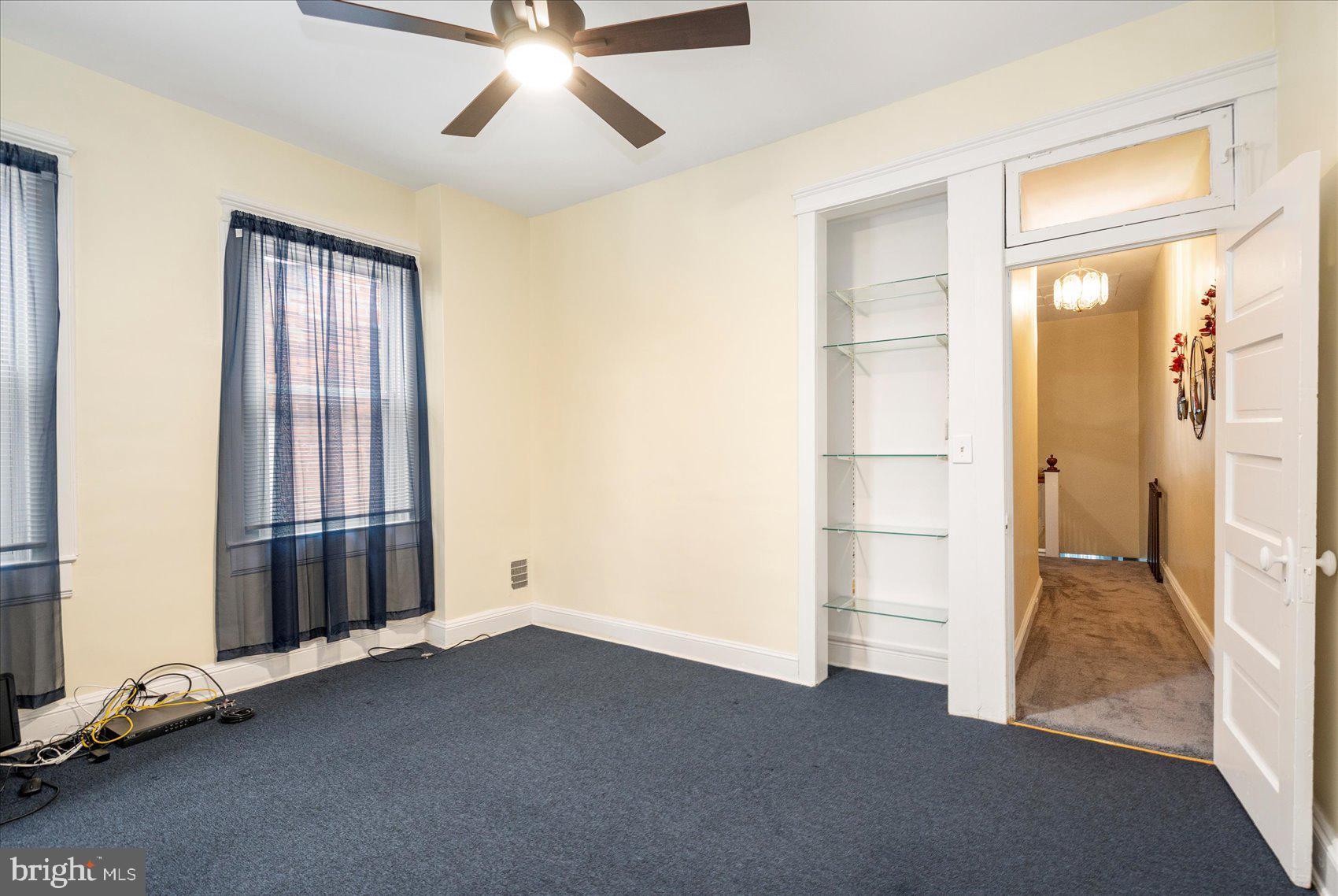 ROSEMONT - Residential