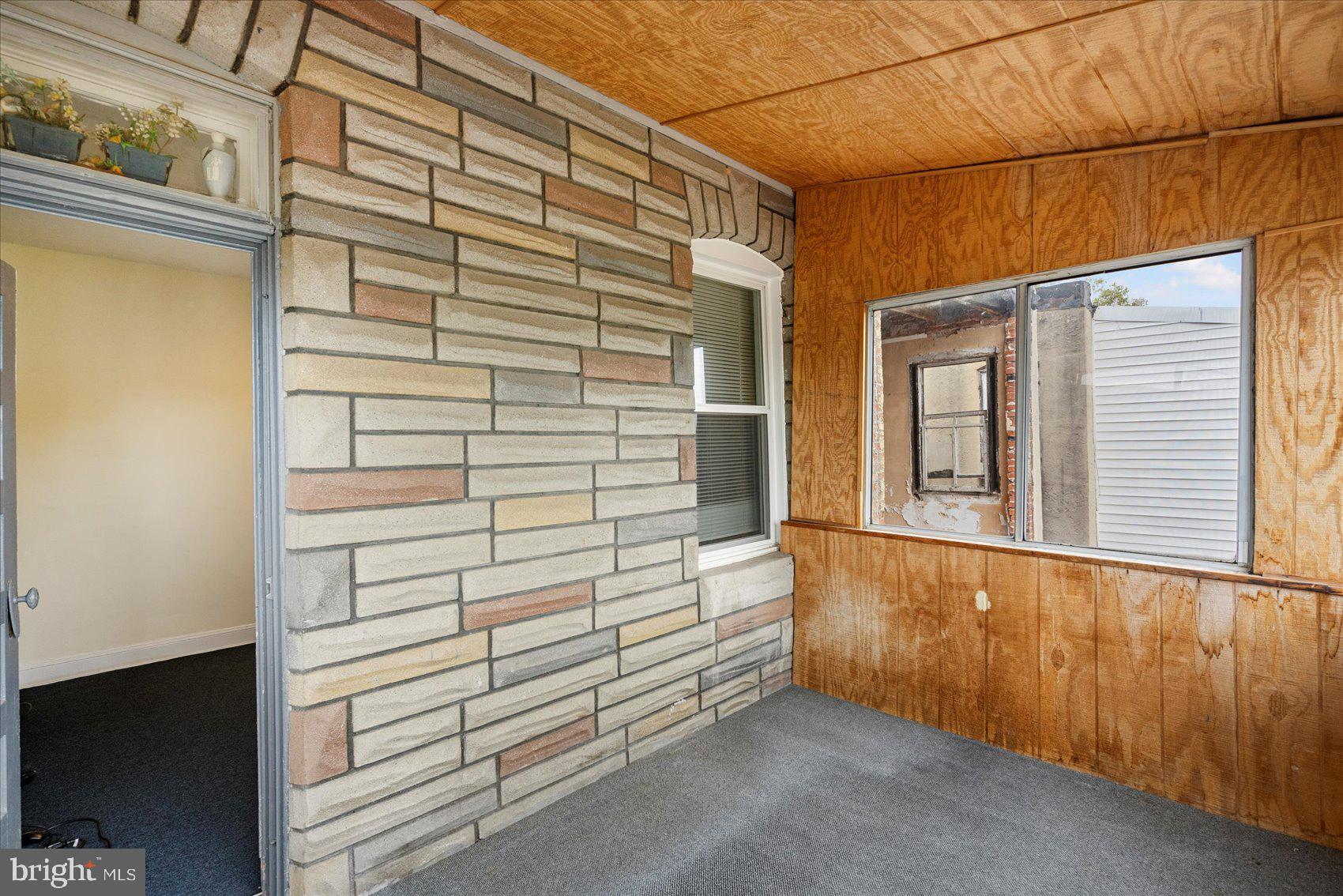 ROSEMONT - Residential