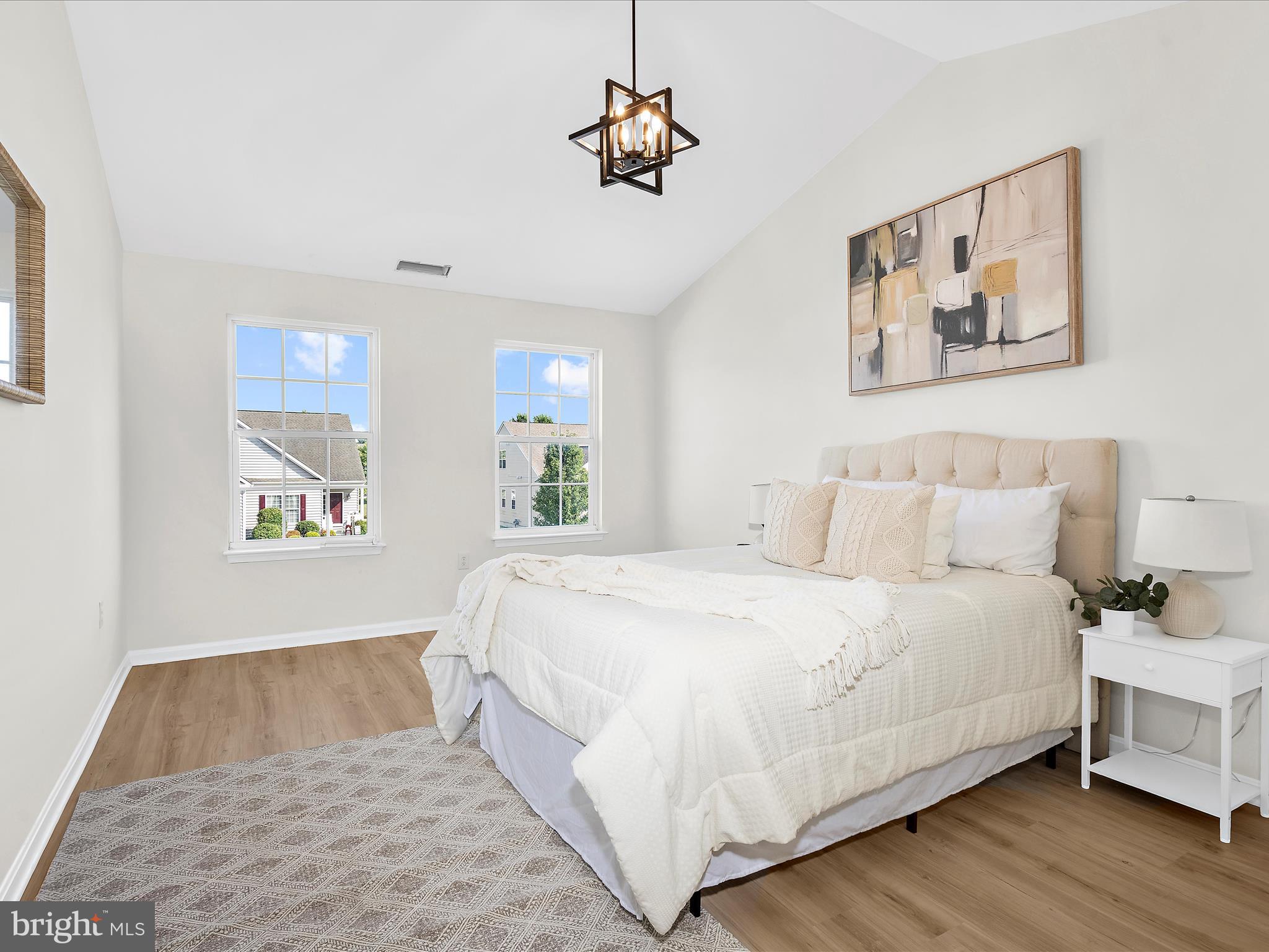 CAMBRIDGE - Residential