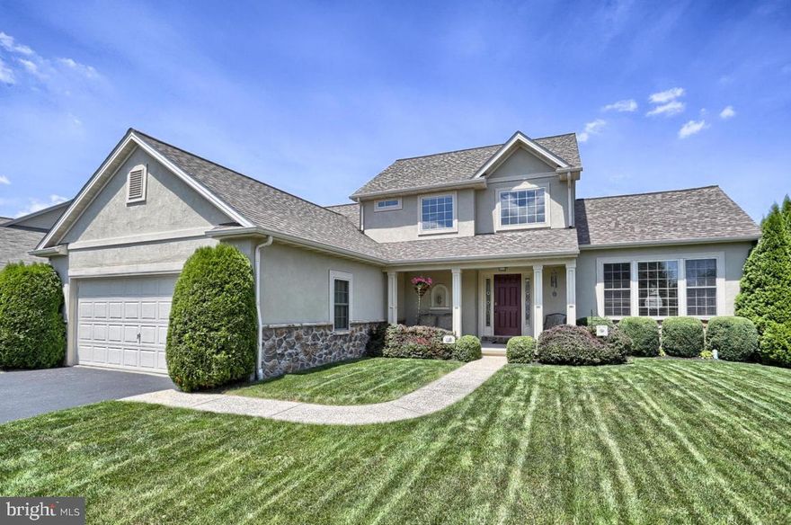Beautiful 2 story, 4 bedroom home in convenient Sutherland at Woods Edge location. First floor master suite, large vaulted-ceiling living room with gas fireplace, large kitchen with breakfast bar, 2 story foyer, first floor laundry, large deck, professionally finished walkout lower level with wet bar, full bath and 4th bedroom. Economical gas heat. Move right in!