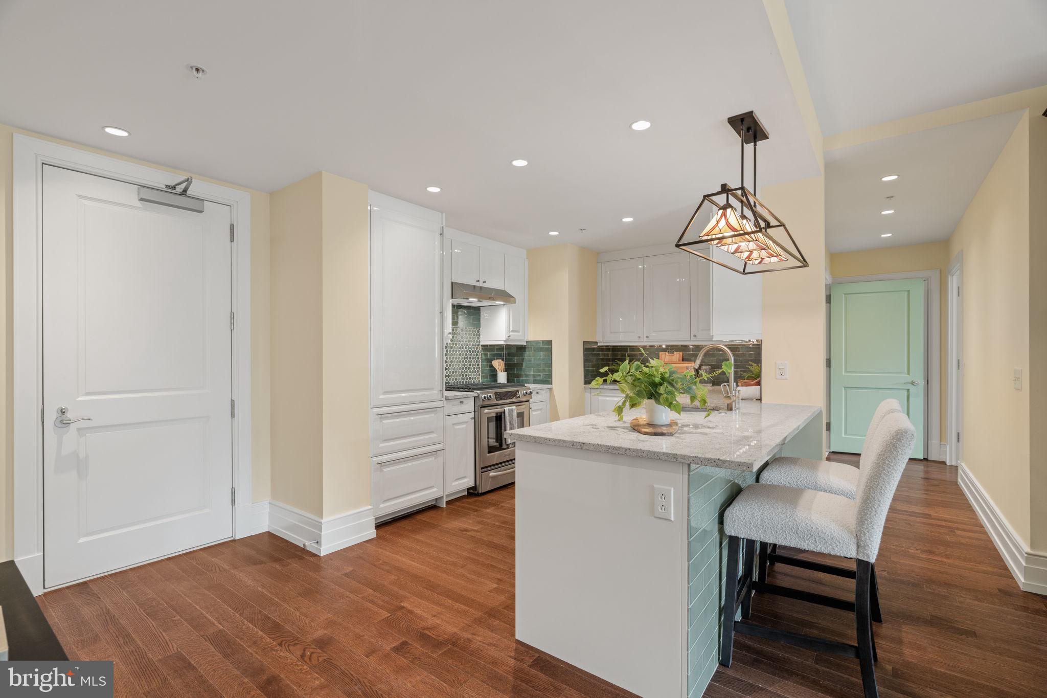 130 S 18TH STREET 609