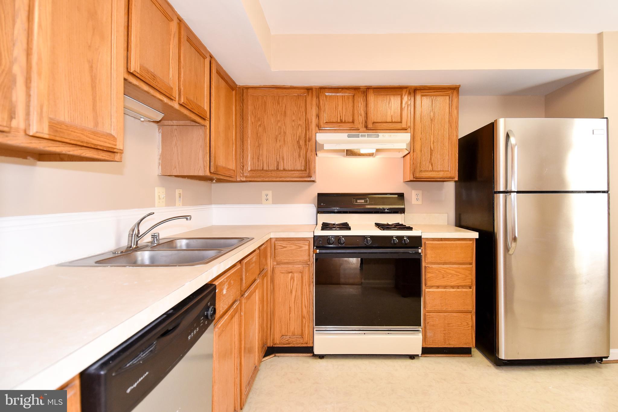 OLD BRIDGE ESTATES - Residential Lease