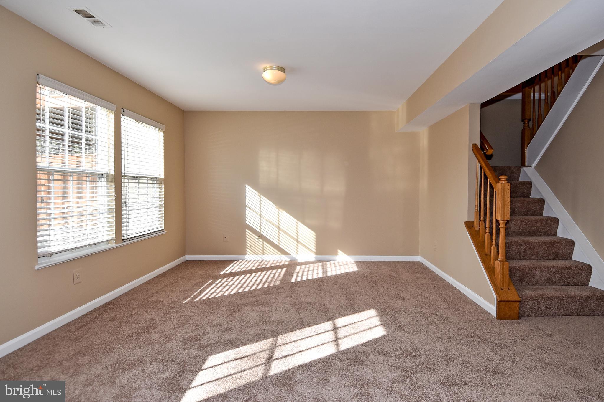 OLD BRIDGE ESTATES - Residential Lease