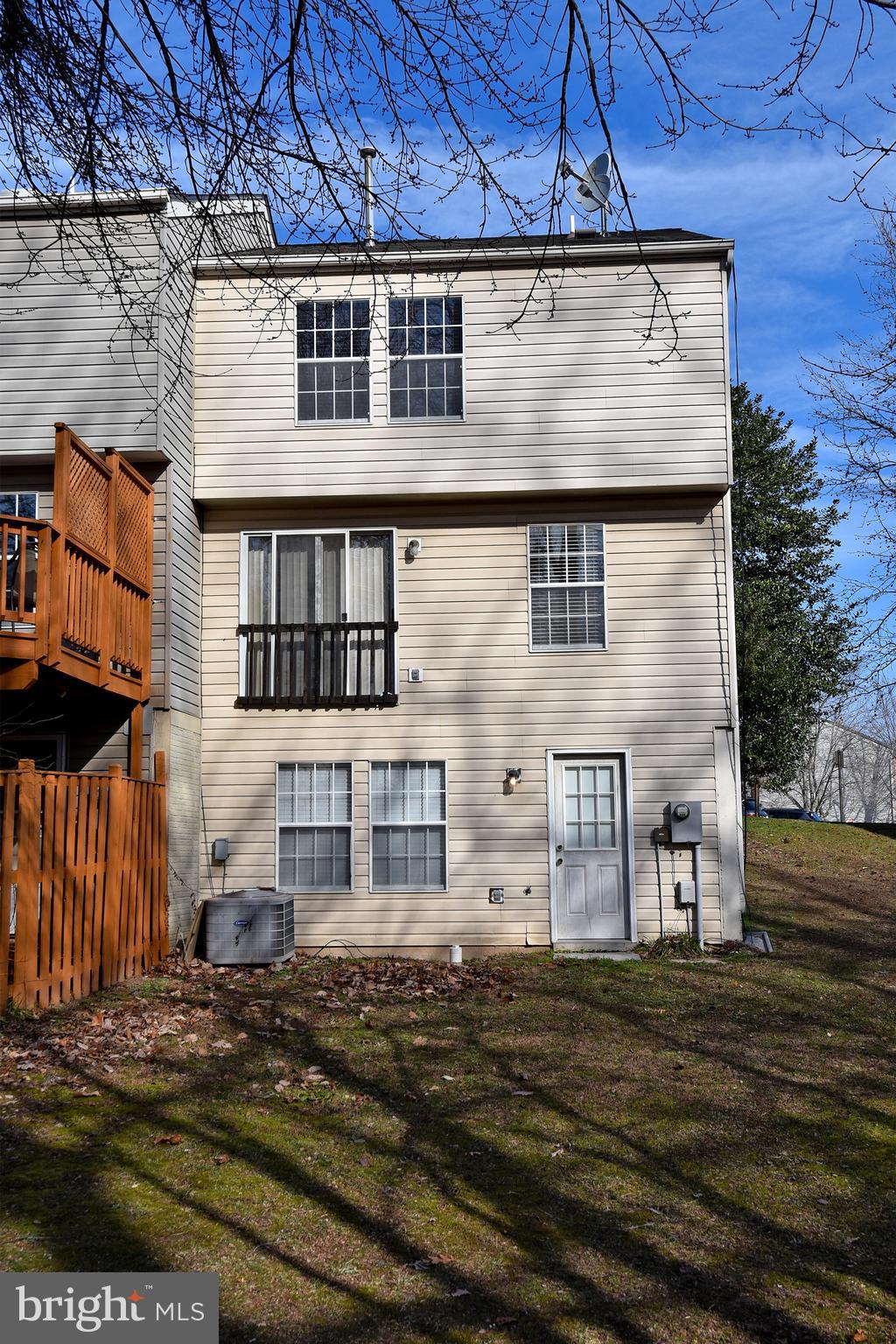 OLD BRIDGE ESTATES - Residential Lease