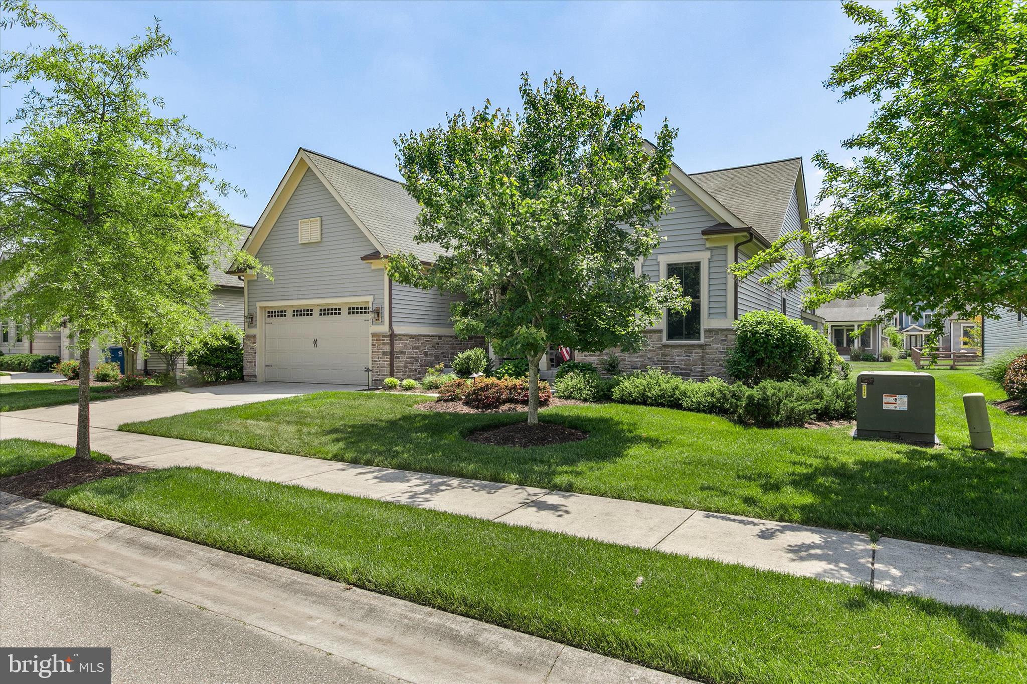 38532 GOLDFINCH LANE