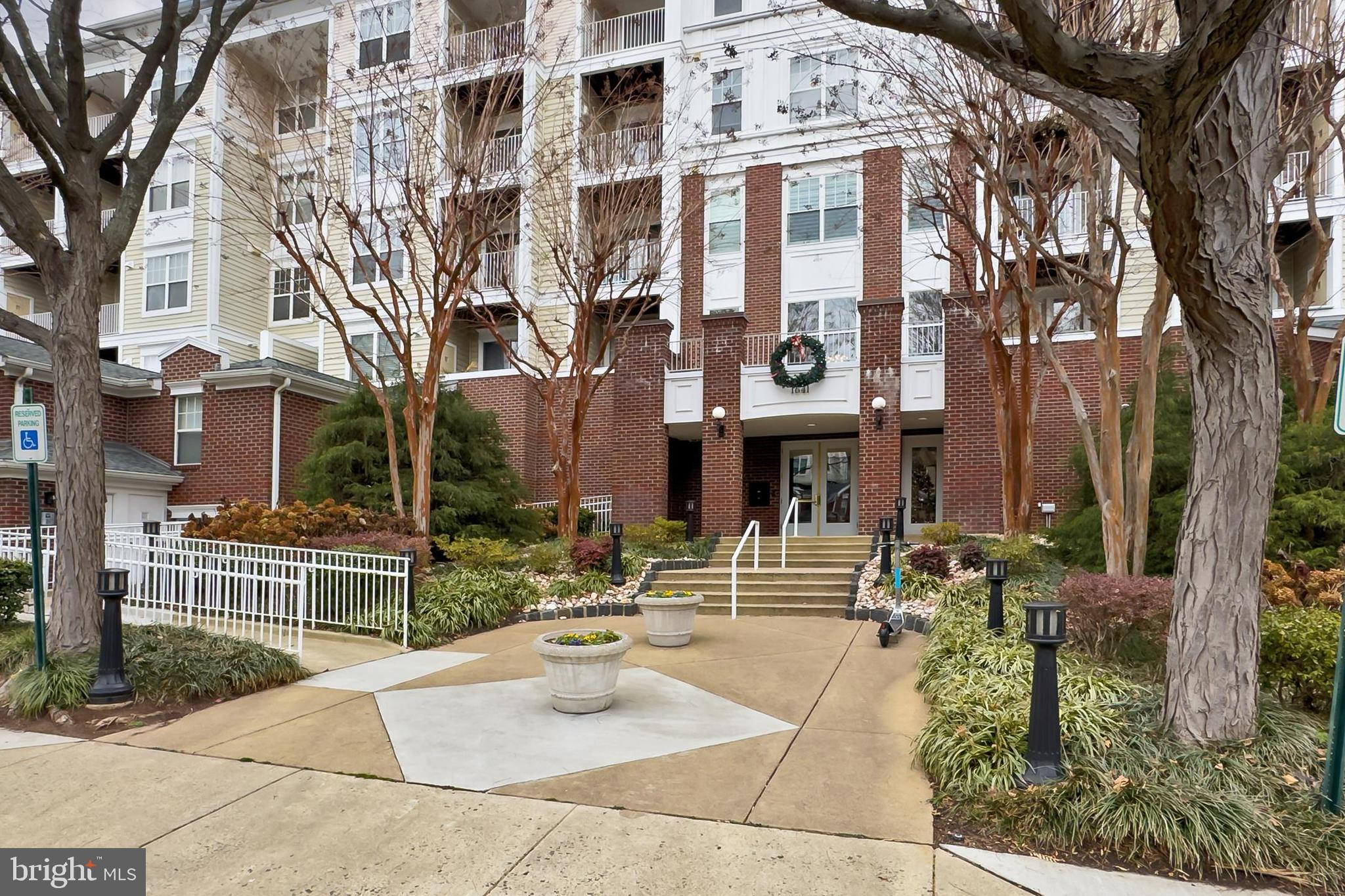 1641 INTERNATIONAL DRIVE 415