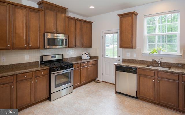 MAGNOLIA PARK AT WILDEWOOD - Residential