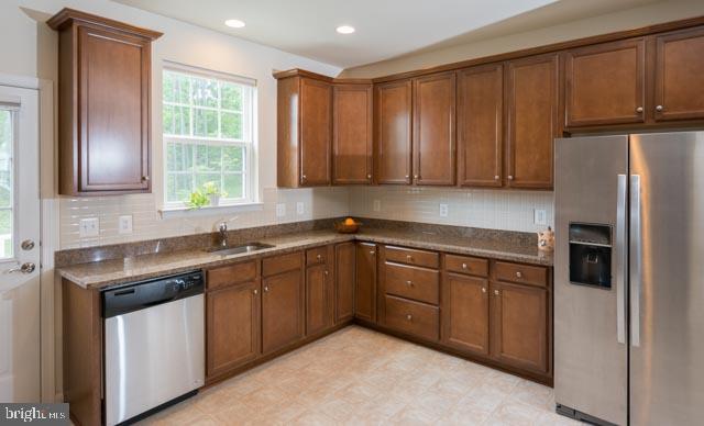 MAGNOLIA PARK AT WILDEWOOD - Residential