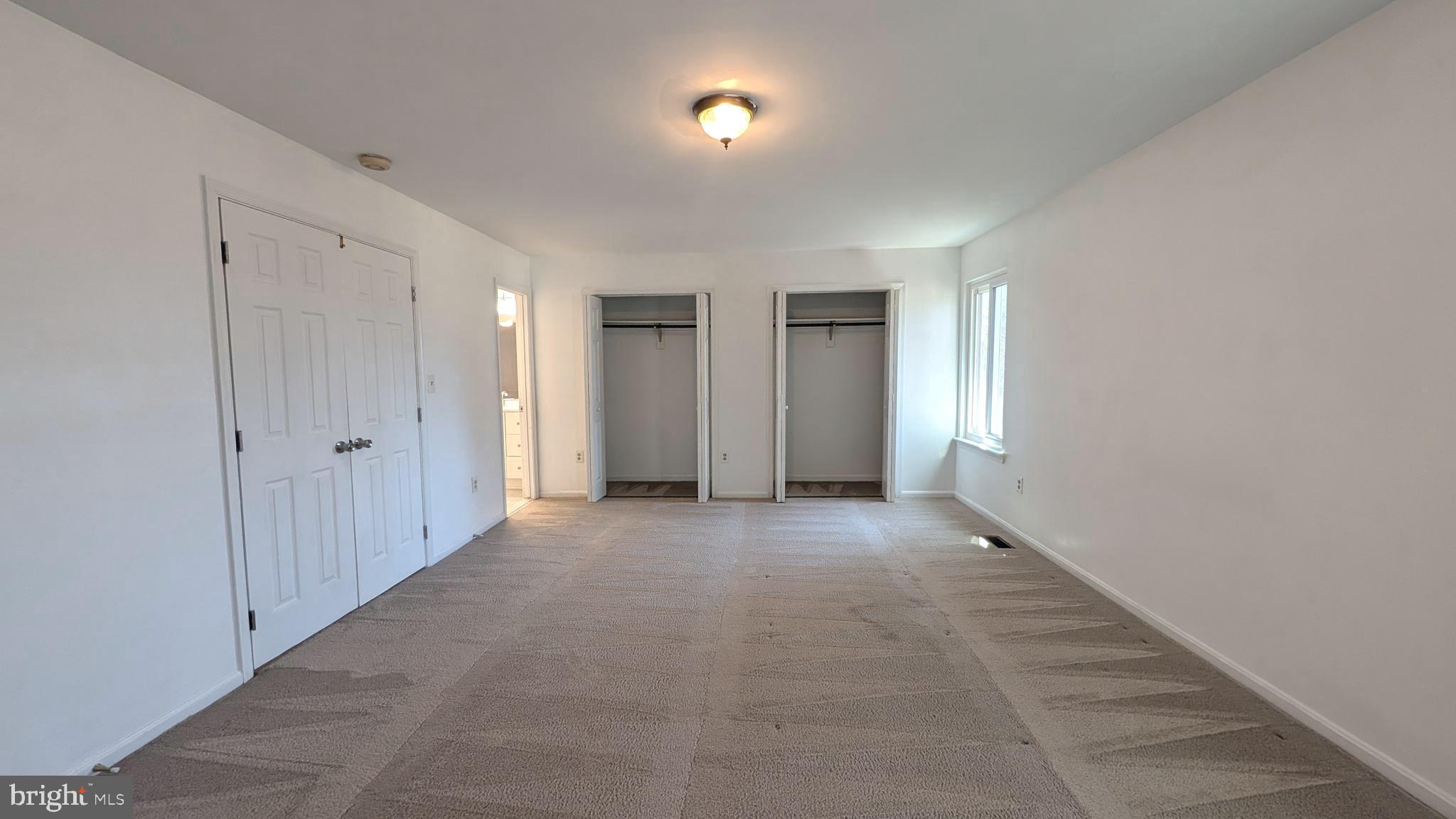 COLONIAL TERRACE - Residential