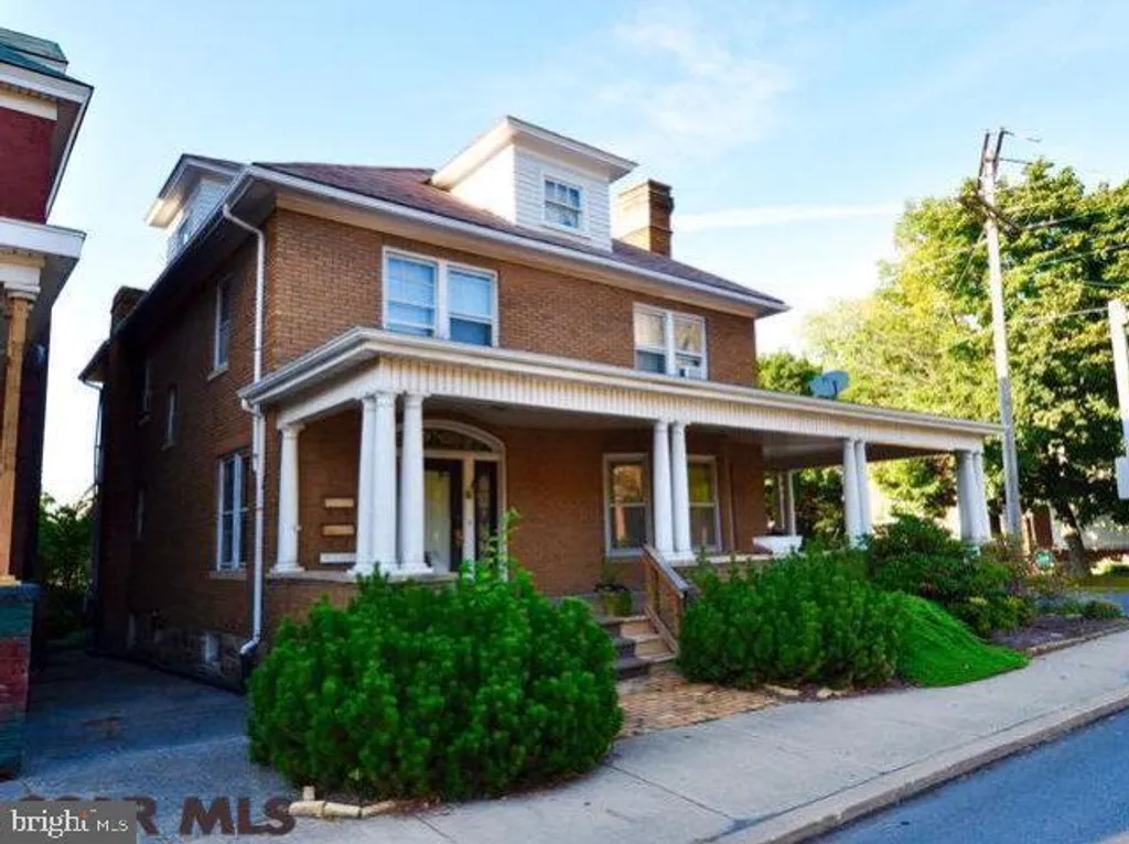 317 E Presqueisle Street, Philipsburg, PA 16866