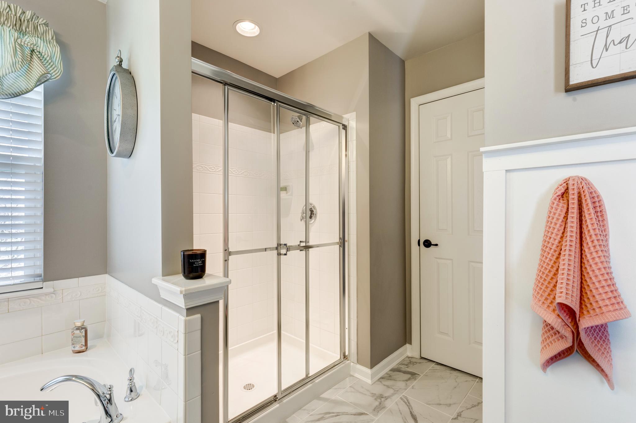 BOLTON HILL - Residential