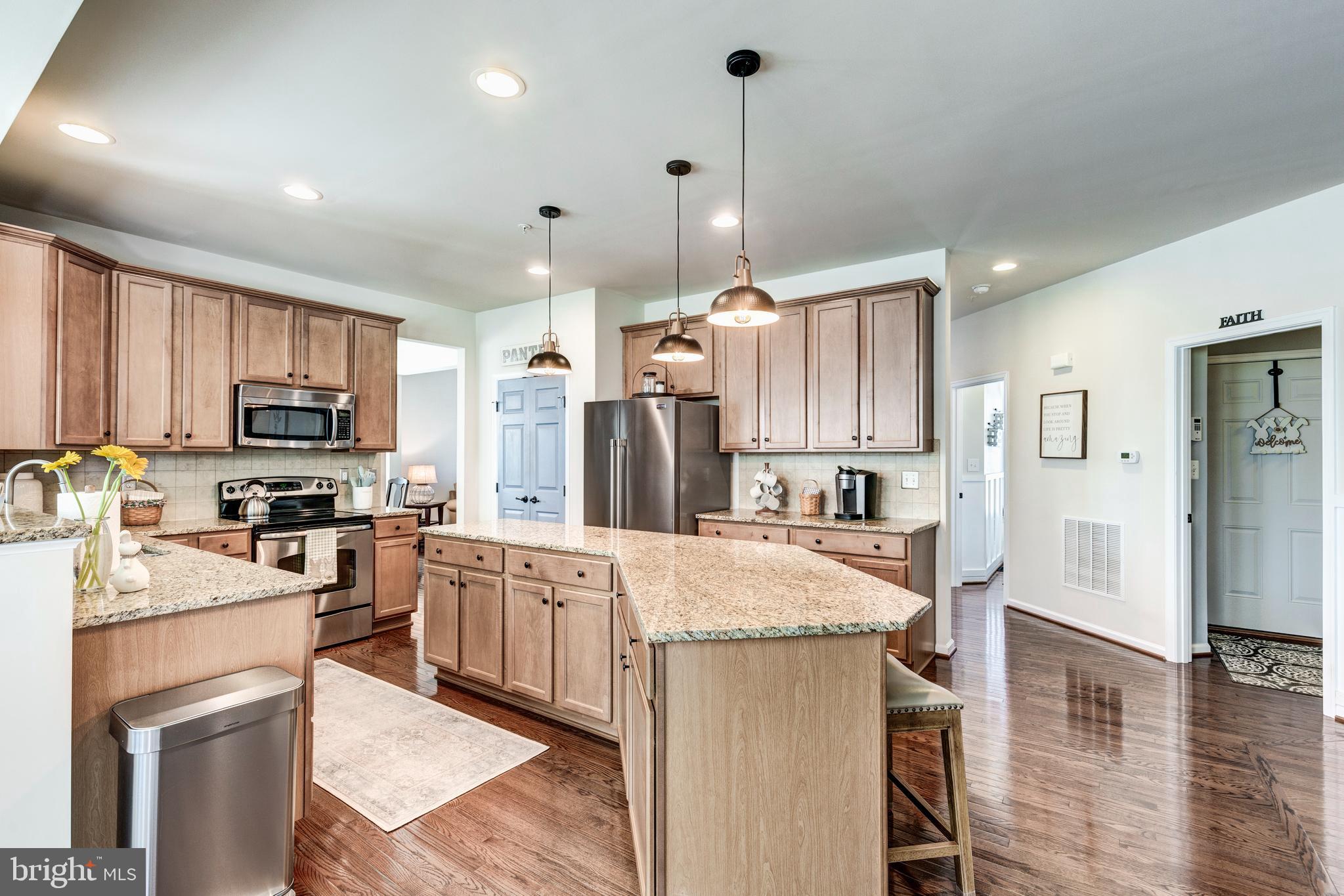 BOLTON HILL - Residential