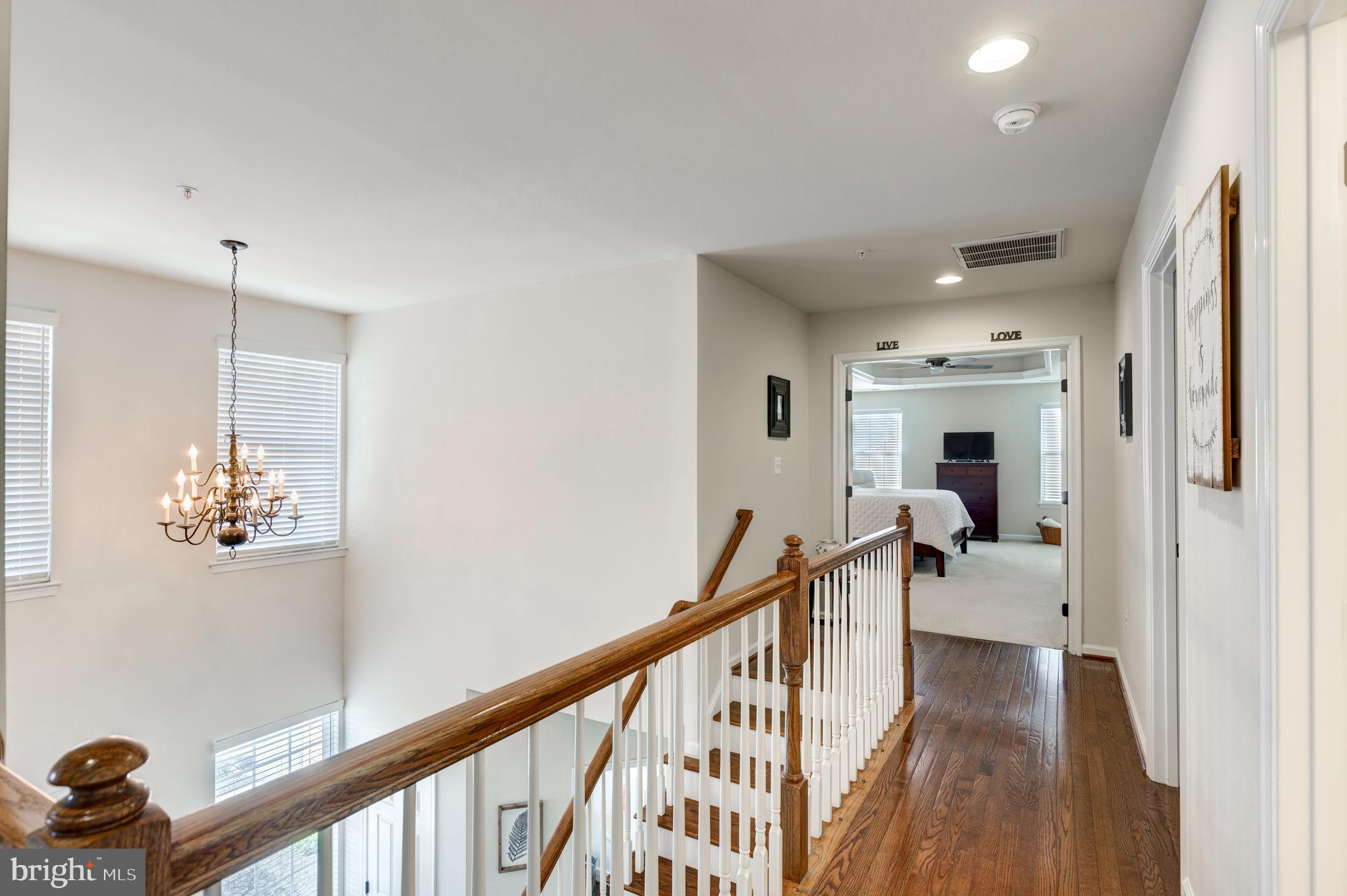 BOLTON HILL - Residential