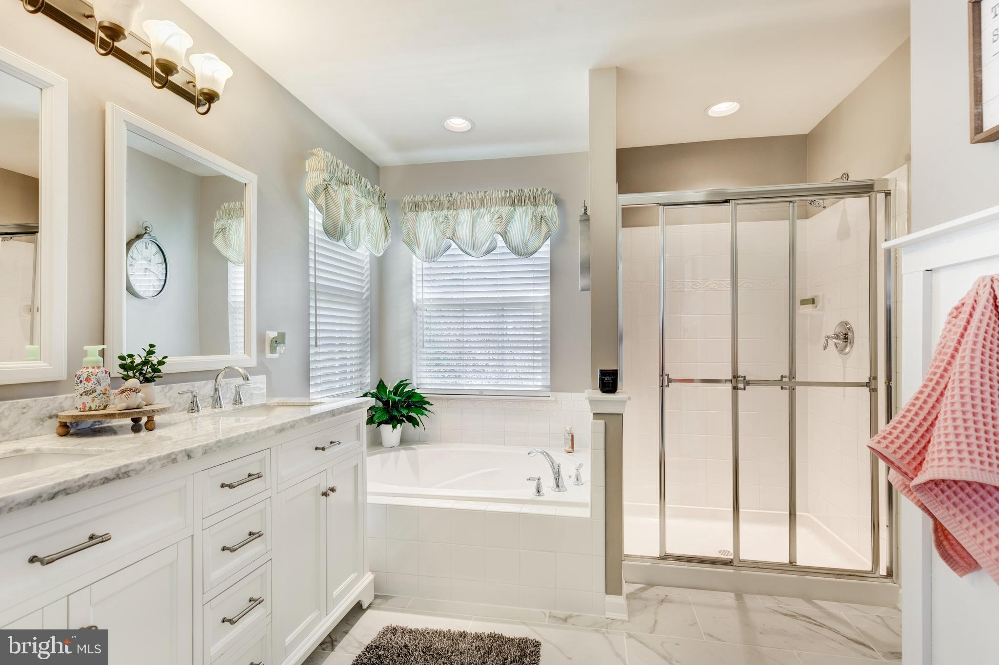 BOLTON HILL - Residential