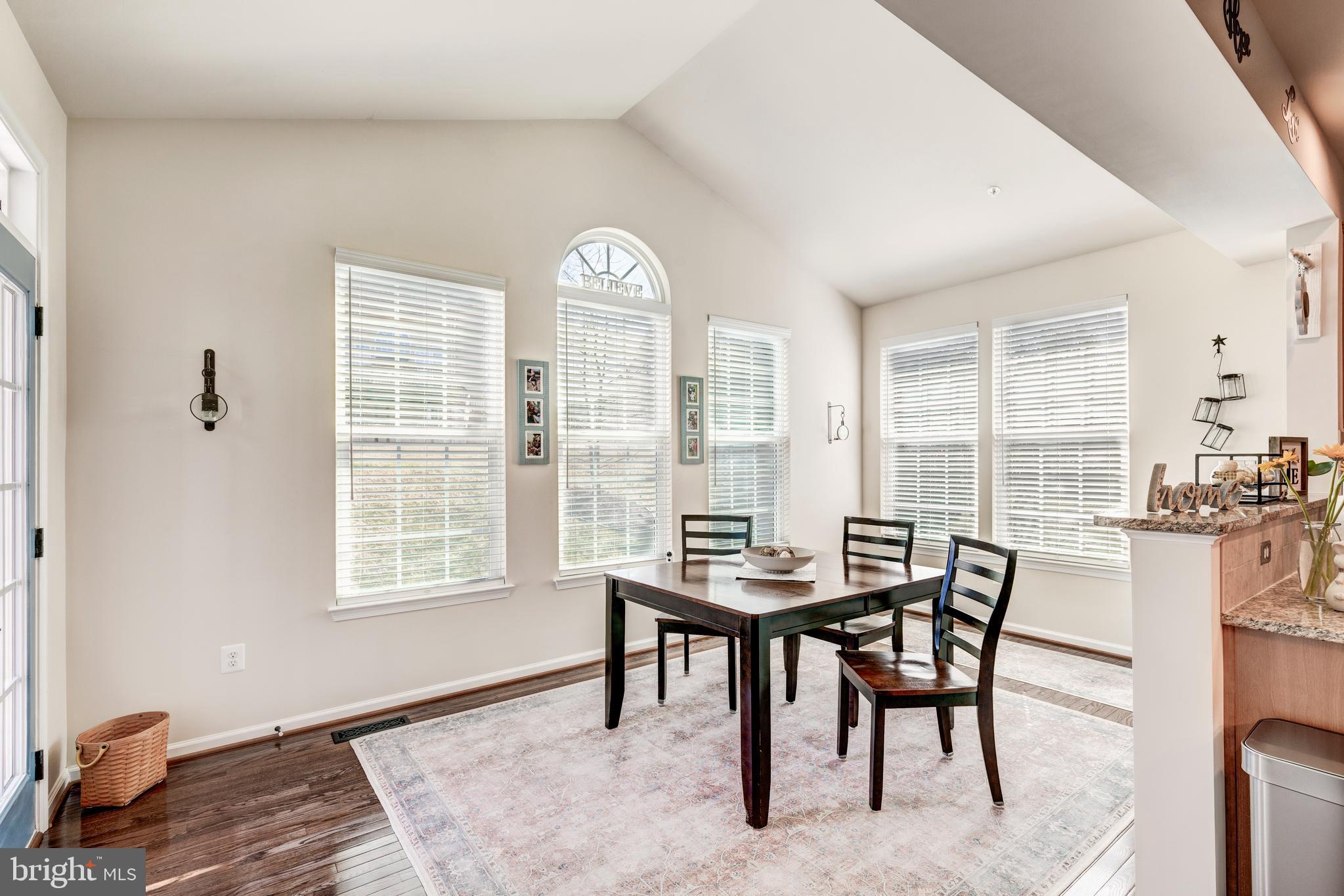 BOLTON HILL - Residential