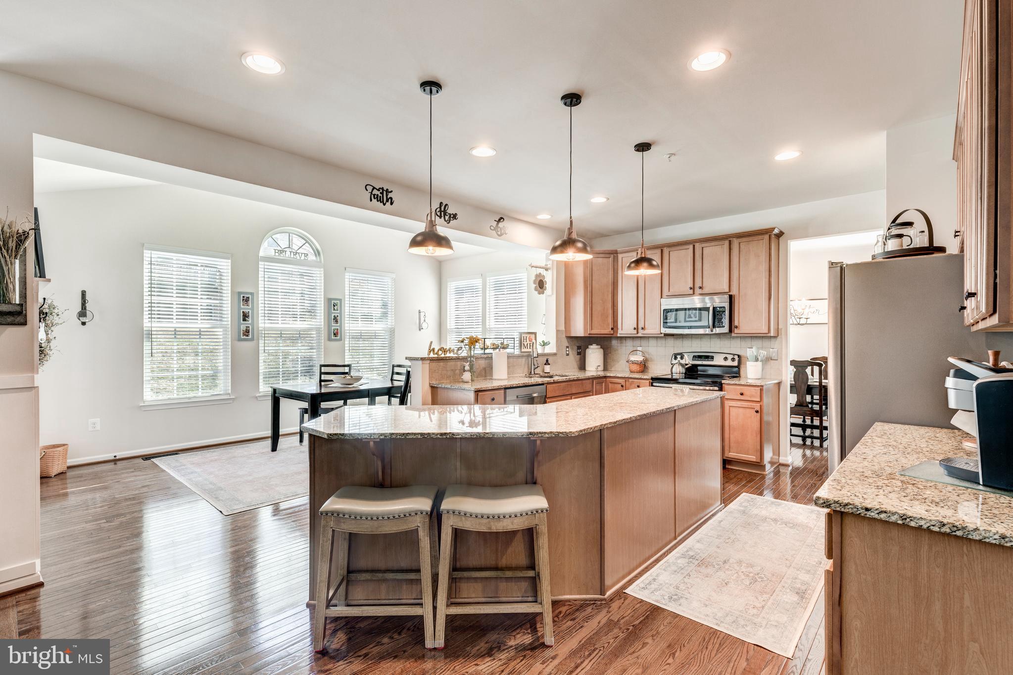 BOLTON HILL - Residential