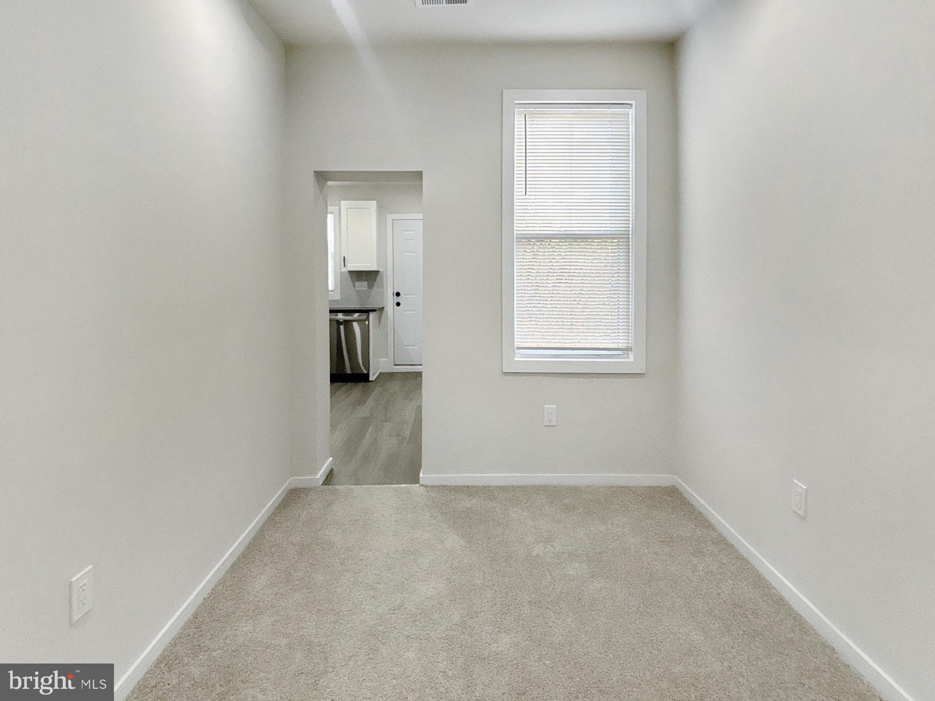 LIBERTY SQUARE - Residential Income