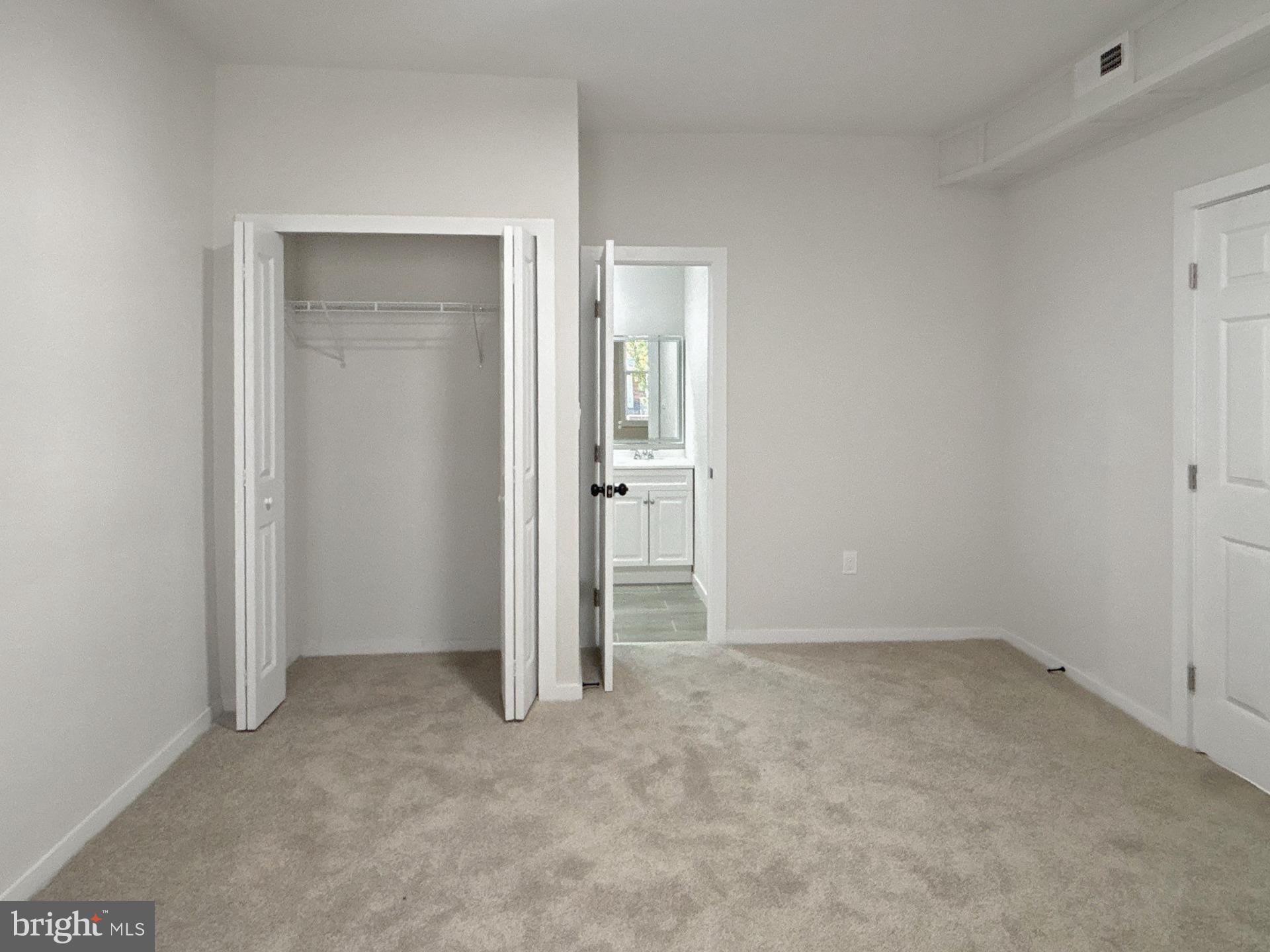 LIBERTY SQUARE - Residential Income