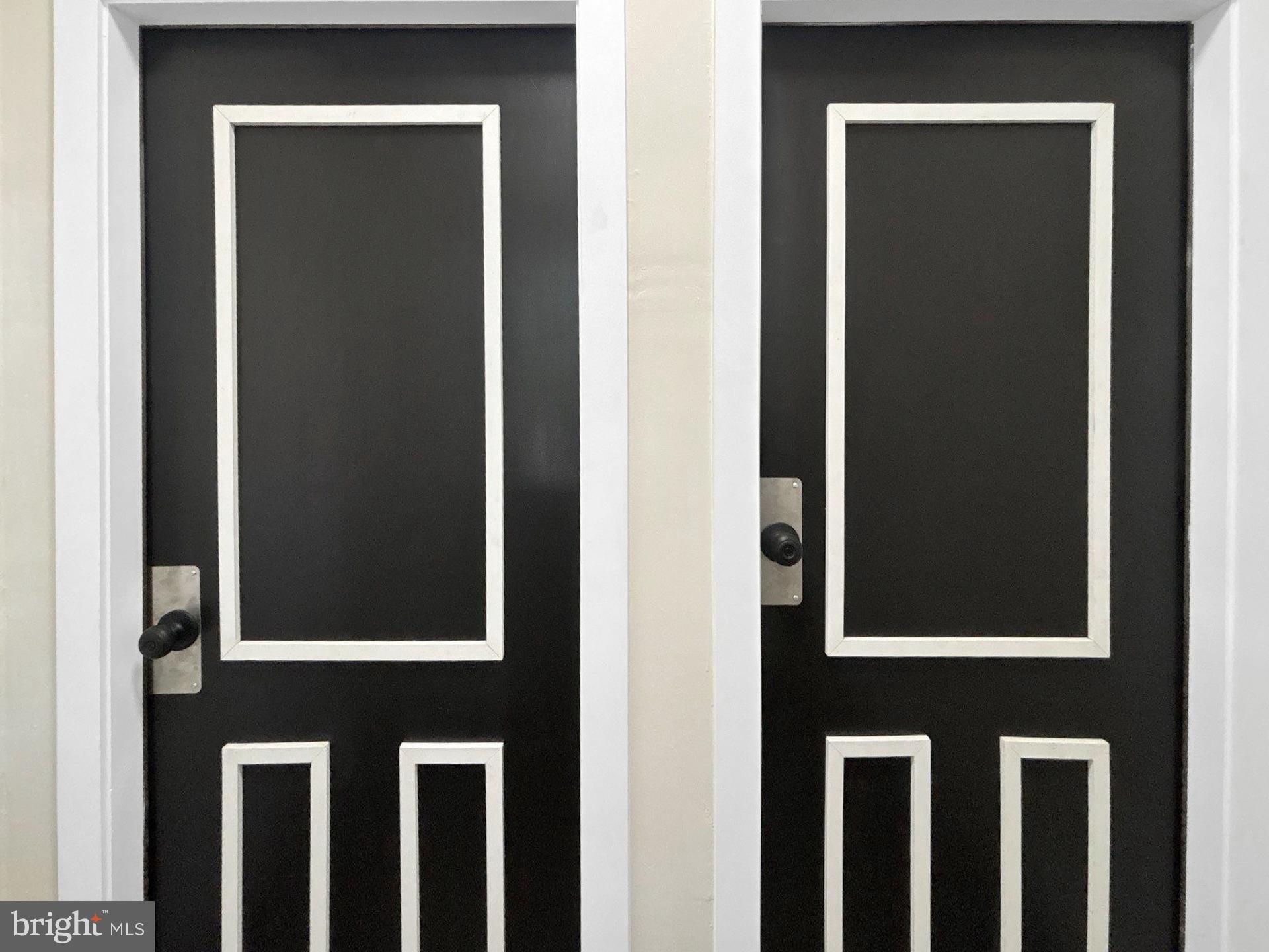 LIBERTY SQUARE - Residential Income