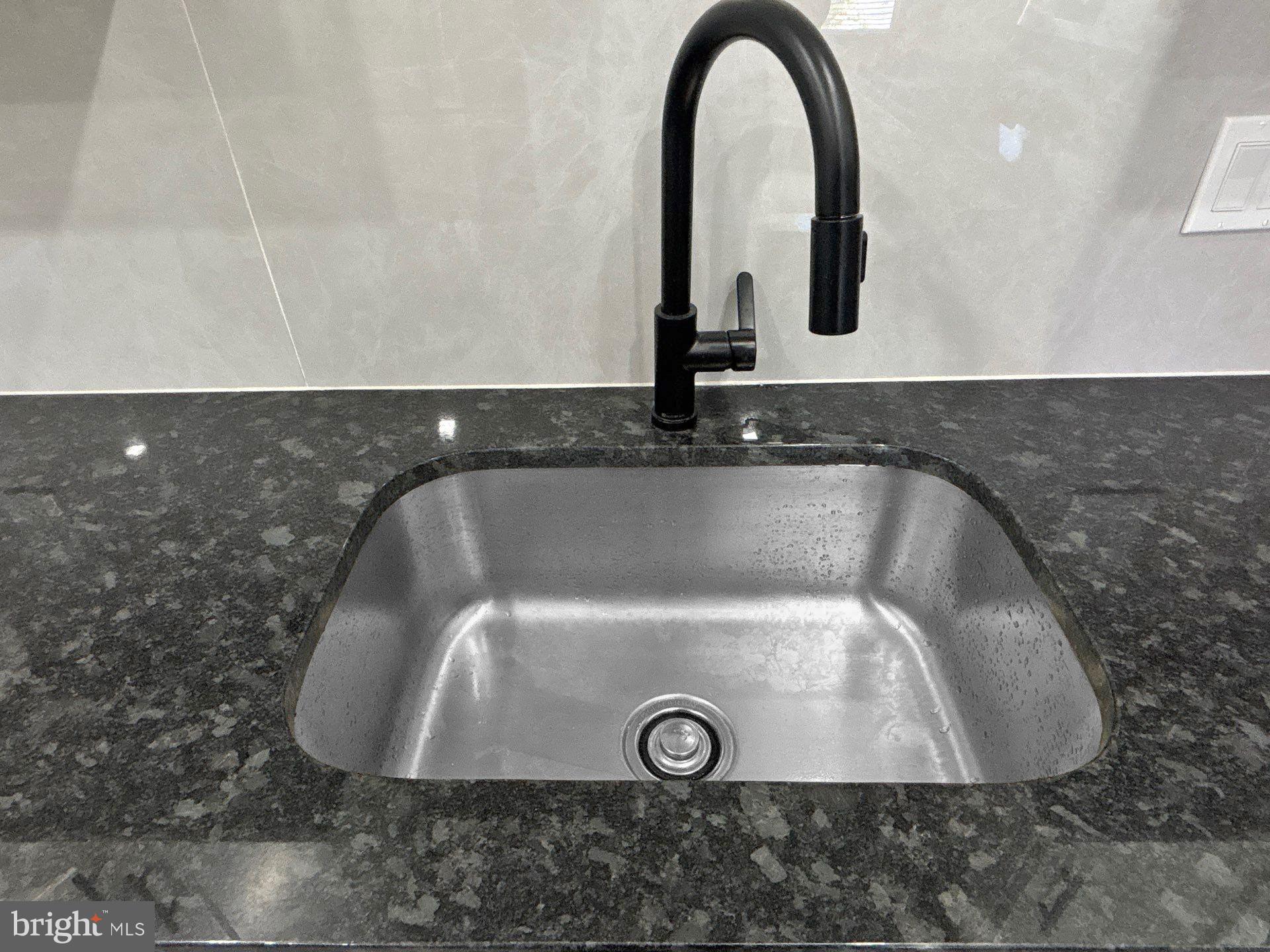 LIBERTY SQUARE - Residential Income