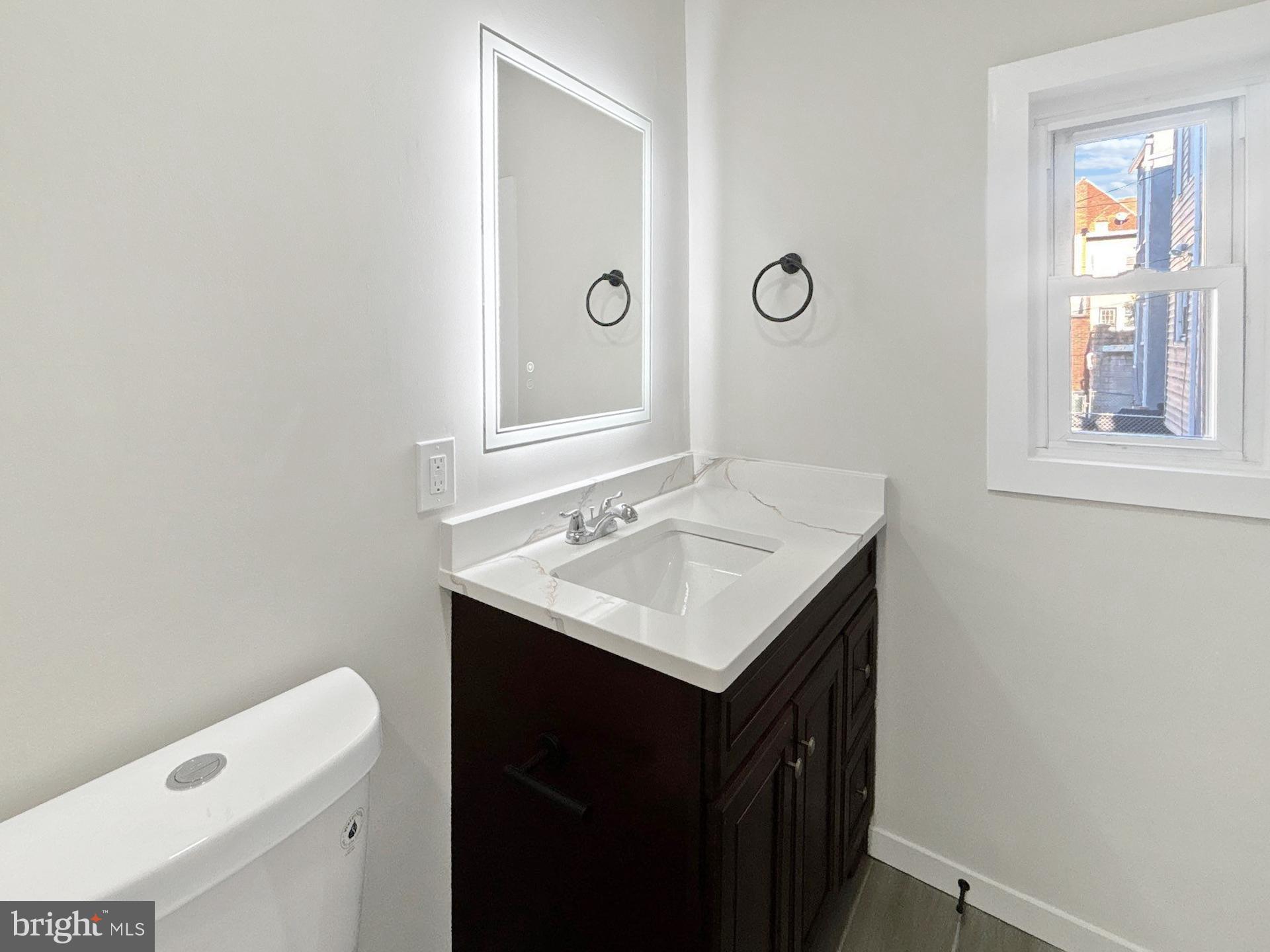 LIBERTY SQUARE - Residential Income