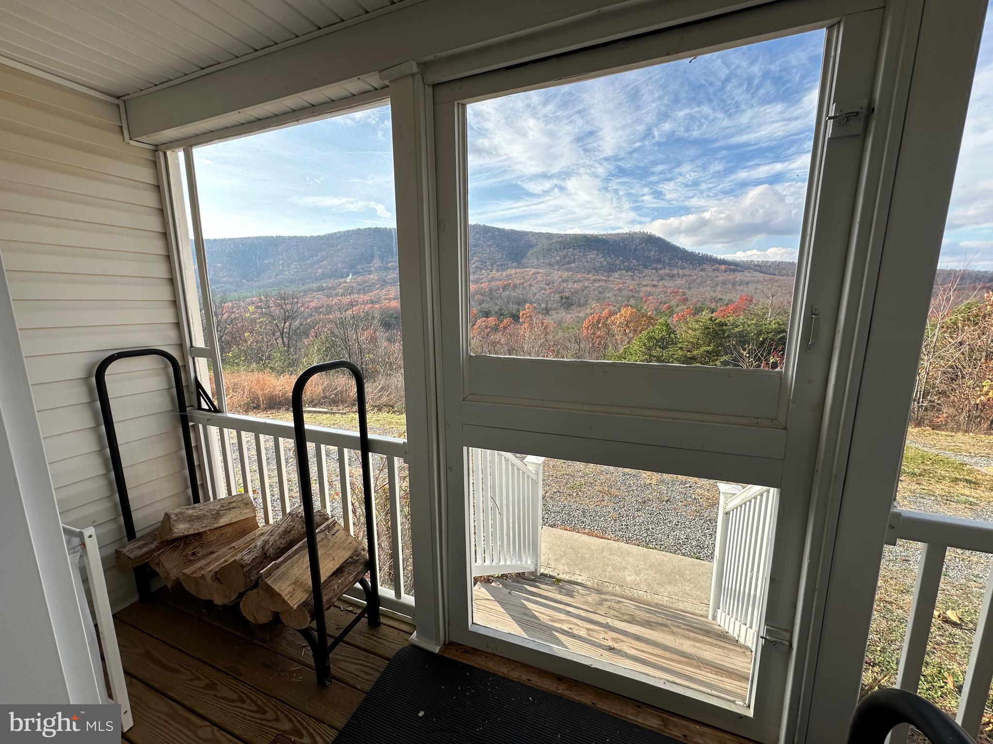 ELK HORN - Residential