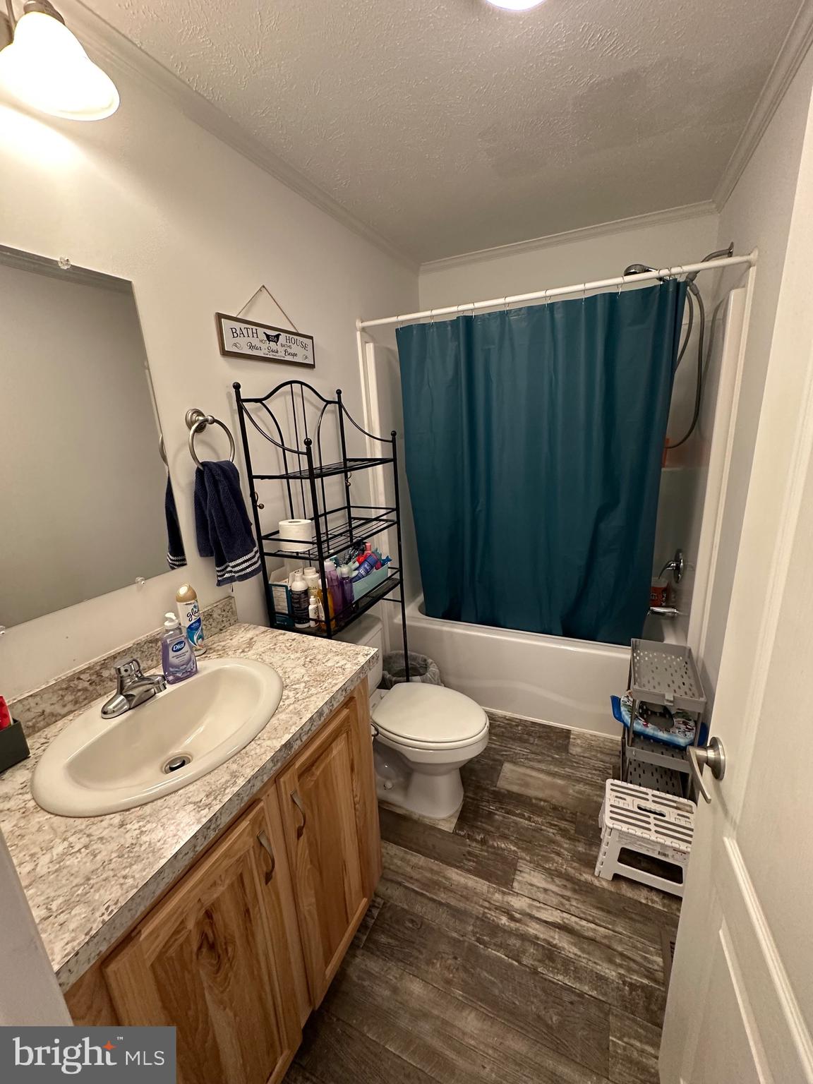 ELK HORN - Residential