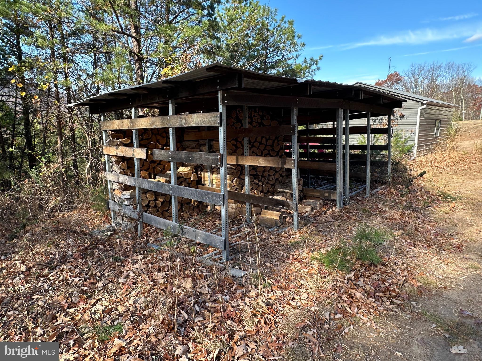 ELK HORN - Residential