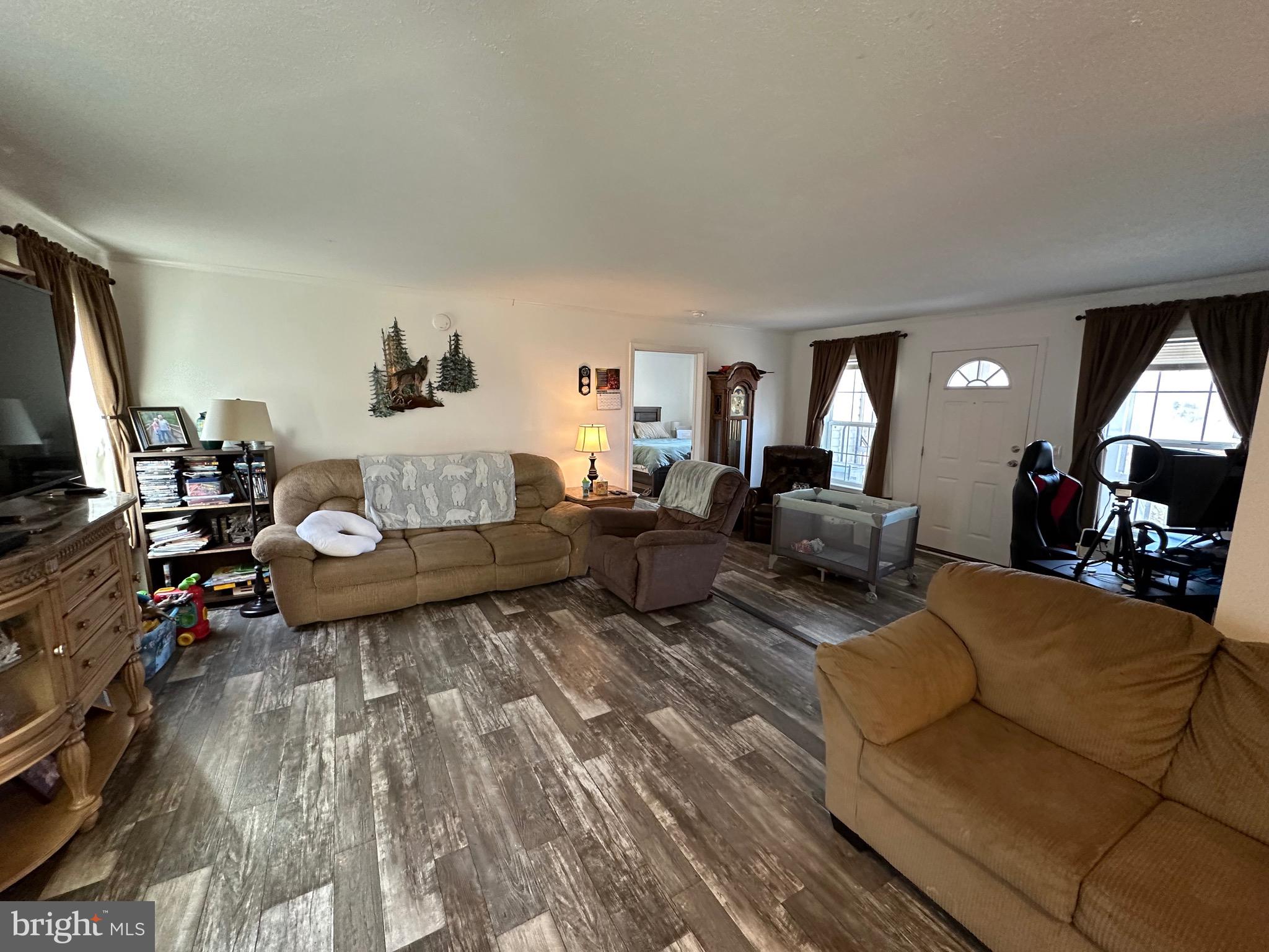 ELK HORN - Residential