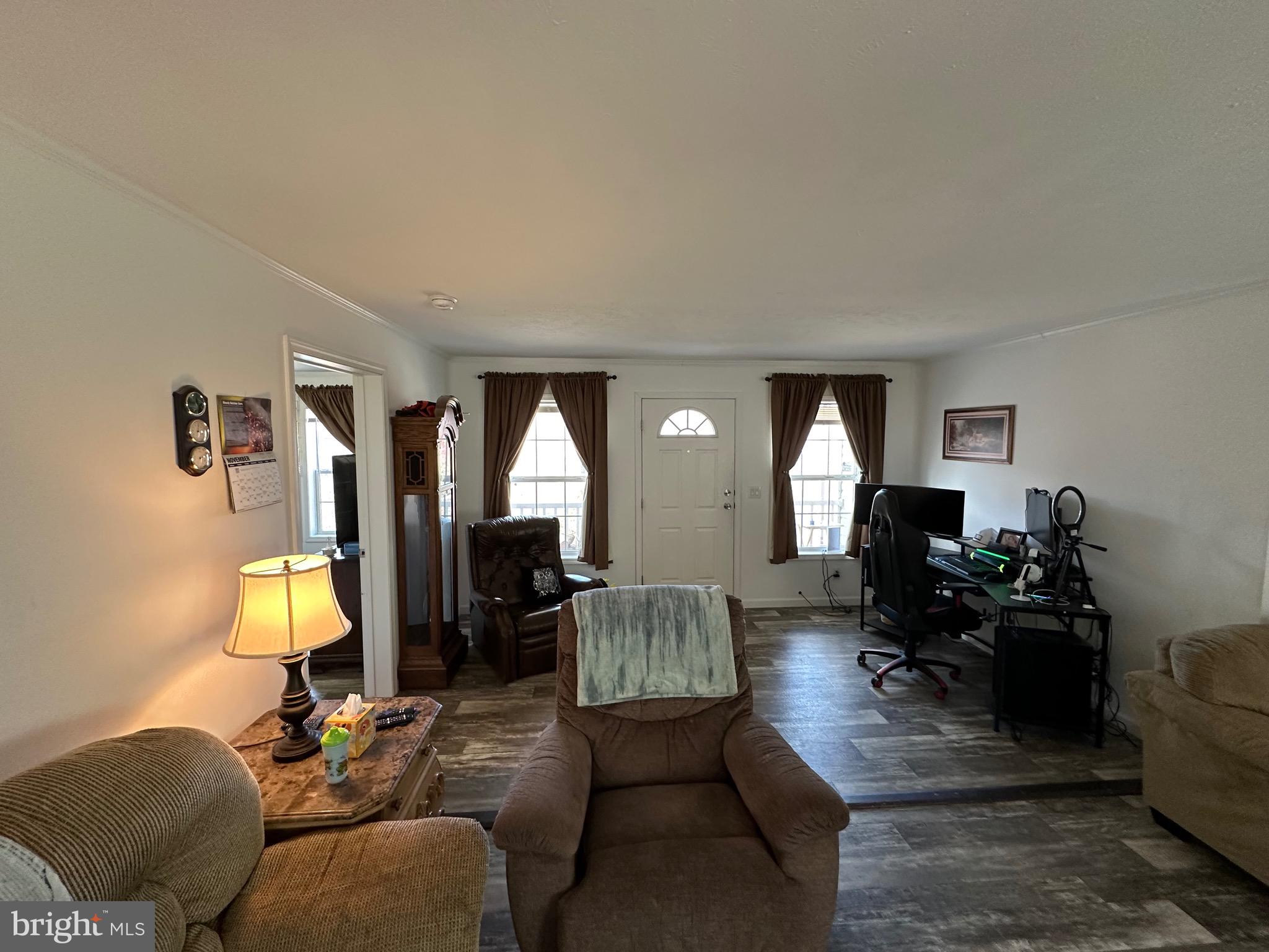 ELK HORN - Residential