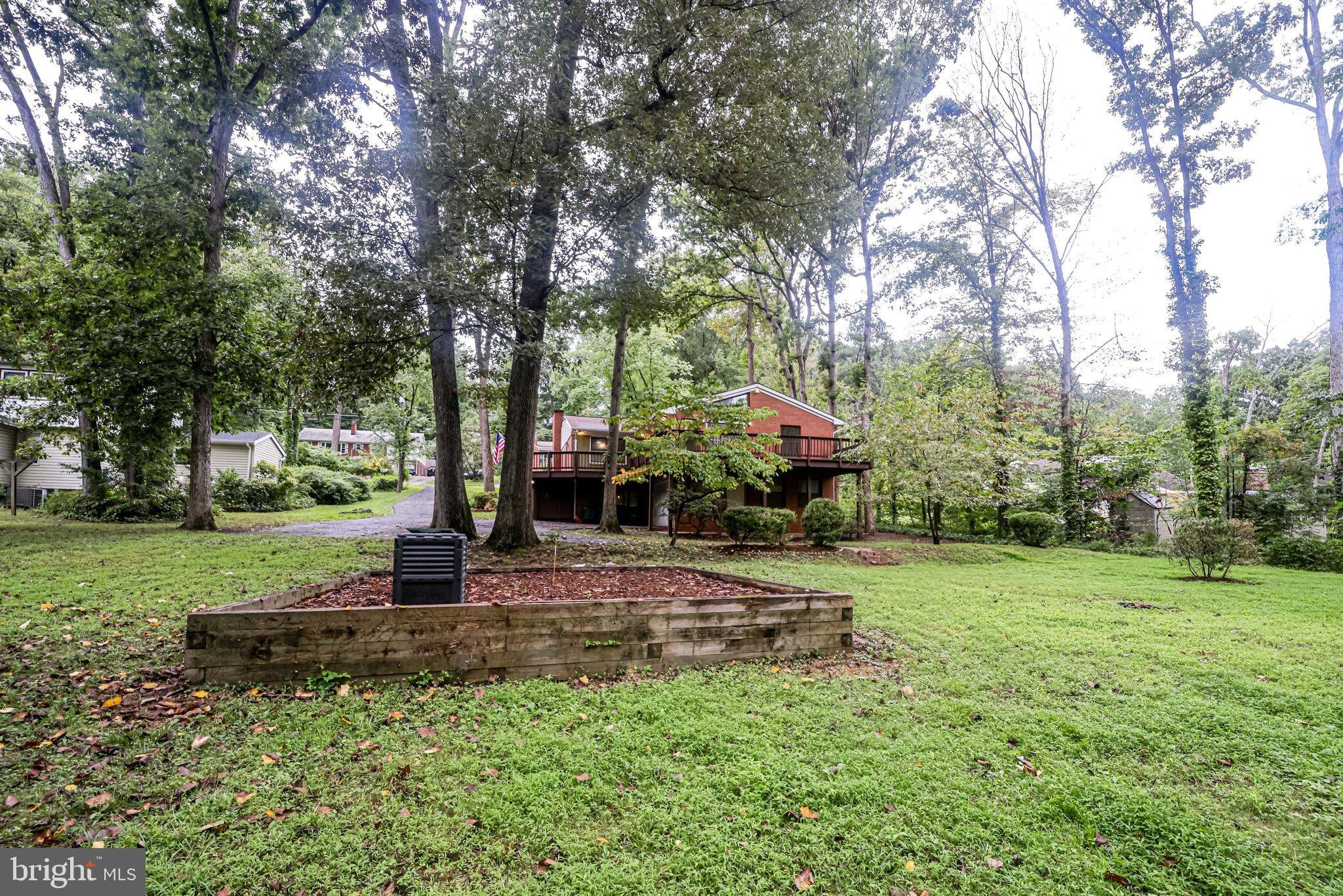 LINCOLNIA PARK - Residential Lease