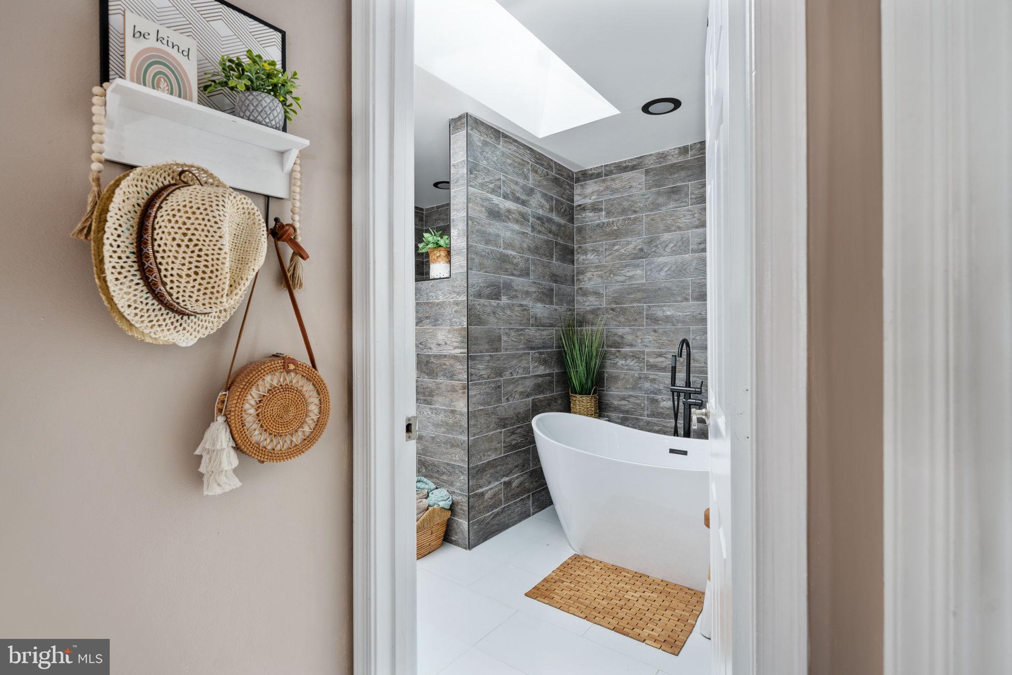 SETTLERS LANDING - Residential