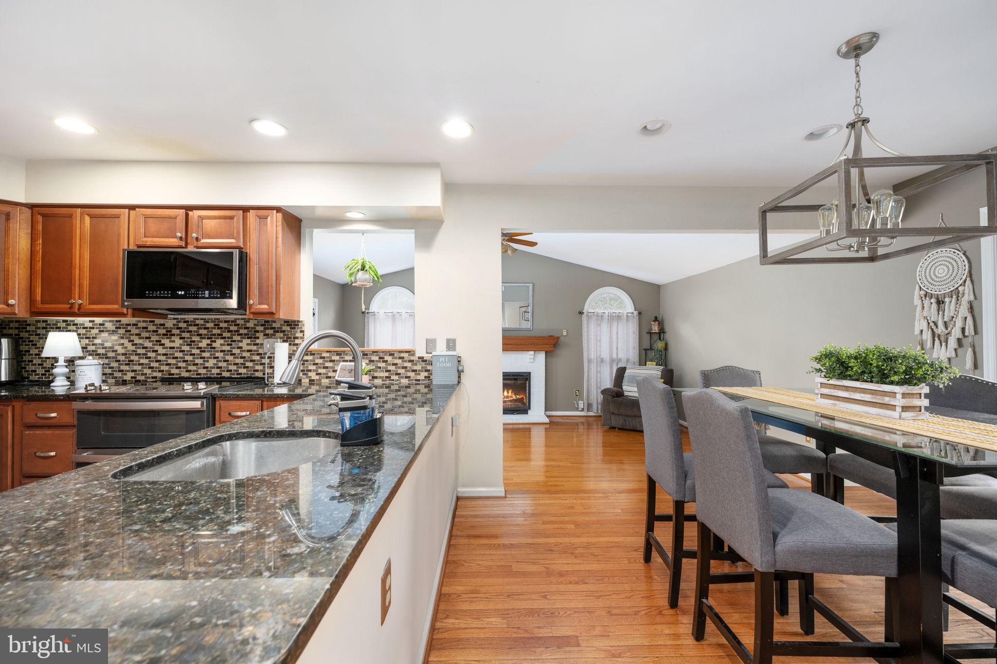 SETTLERS LANDING - Residential