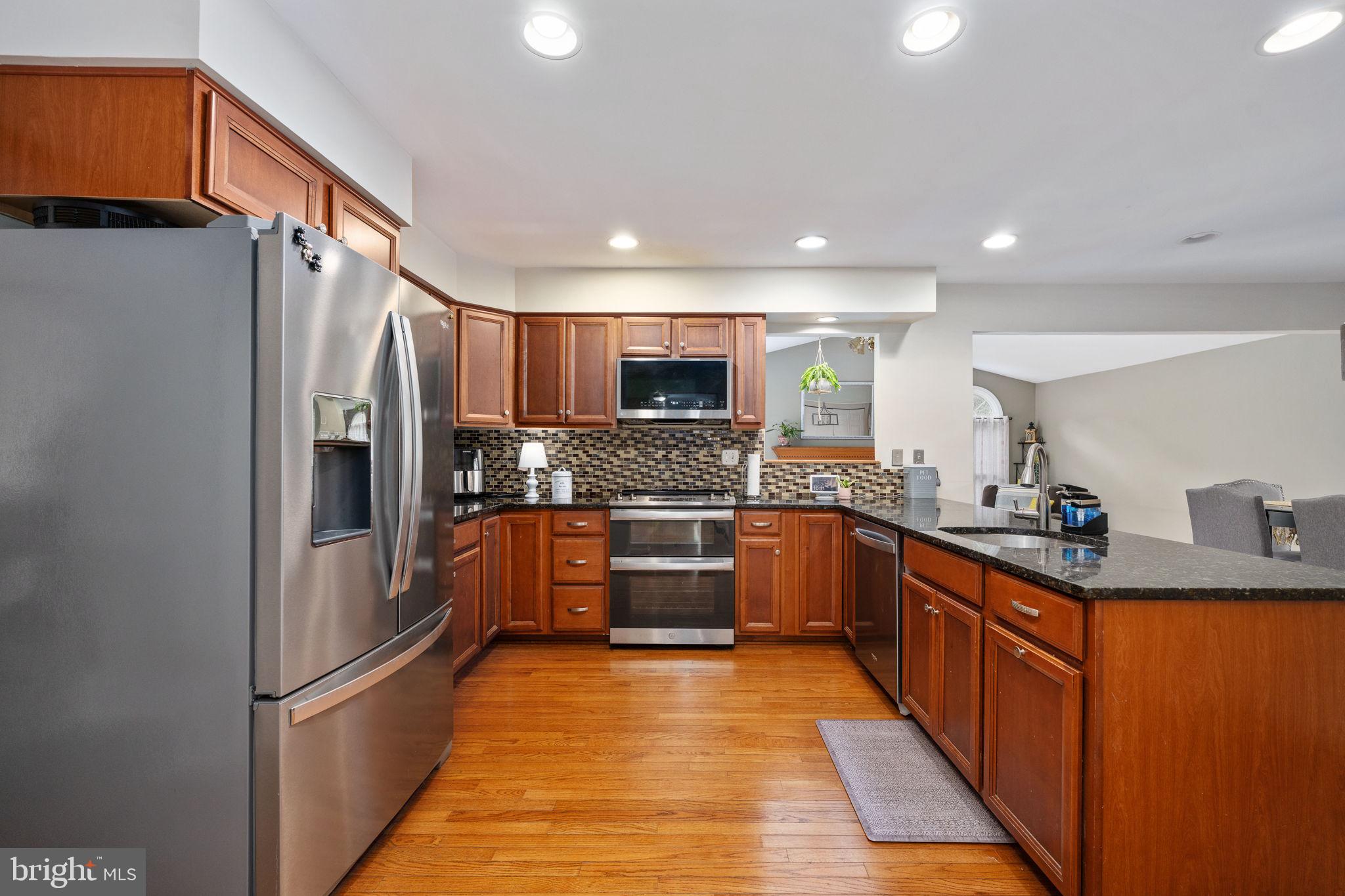 SETTLERS LANDING - Residential