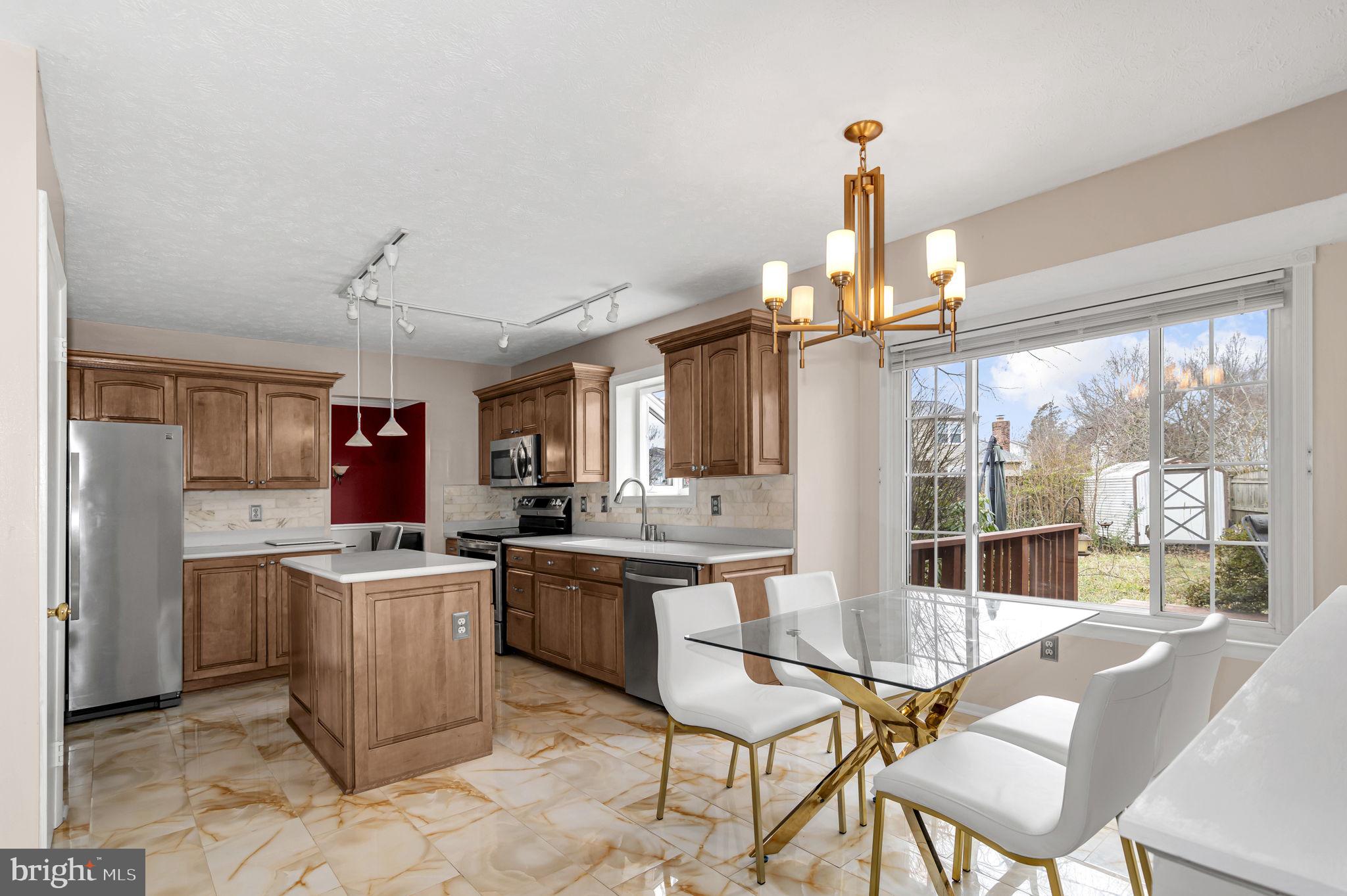 NEW BRITAIN - Residential