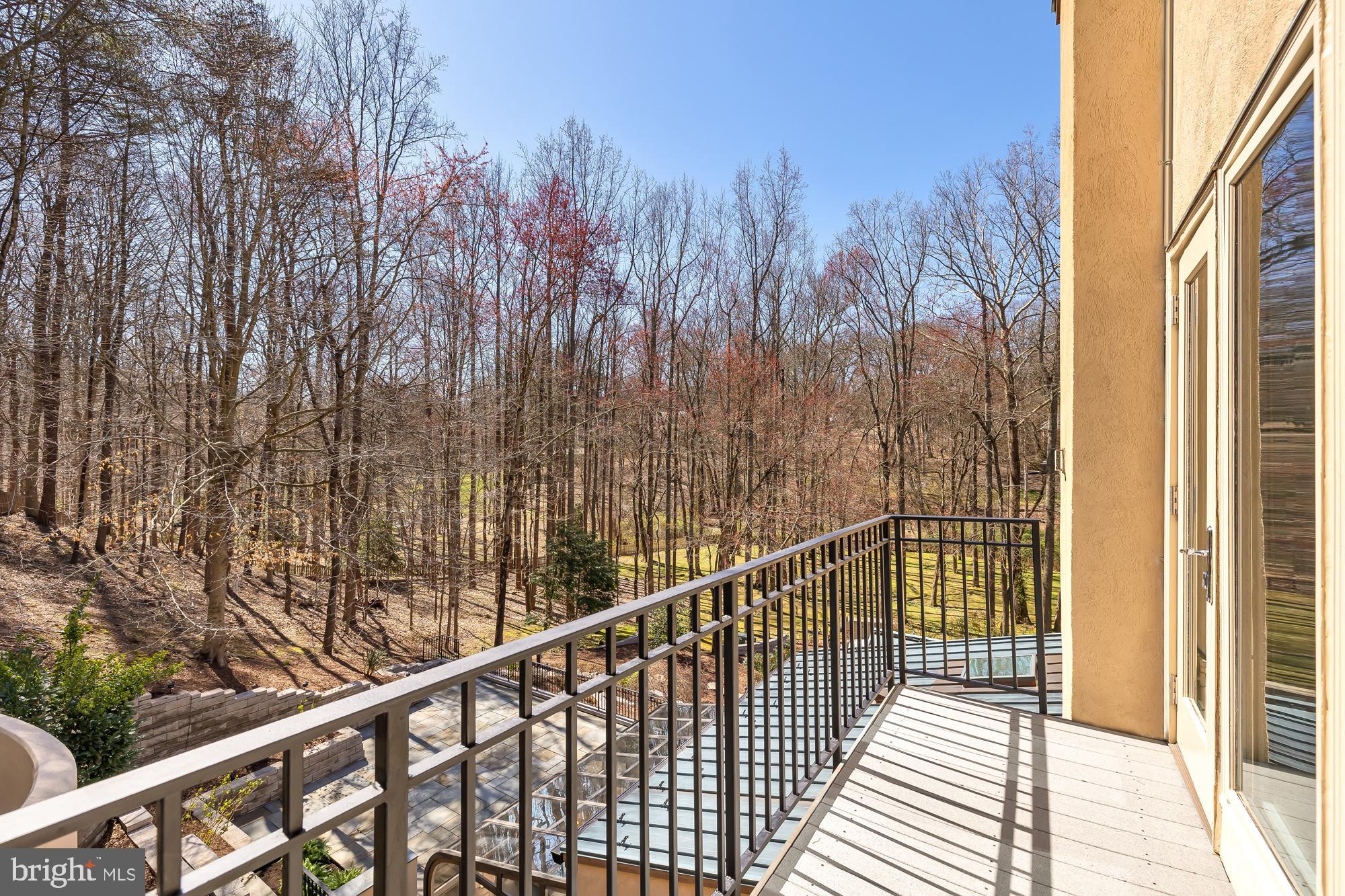 ASHLEY - Residential