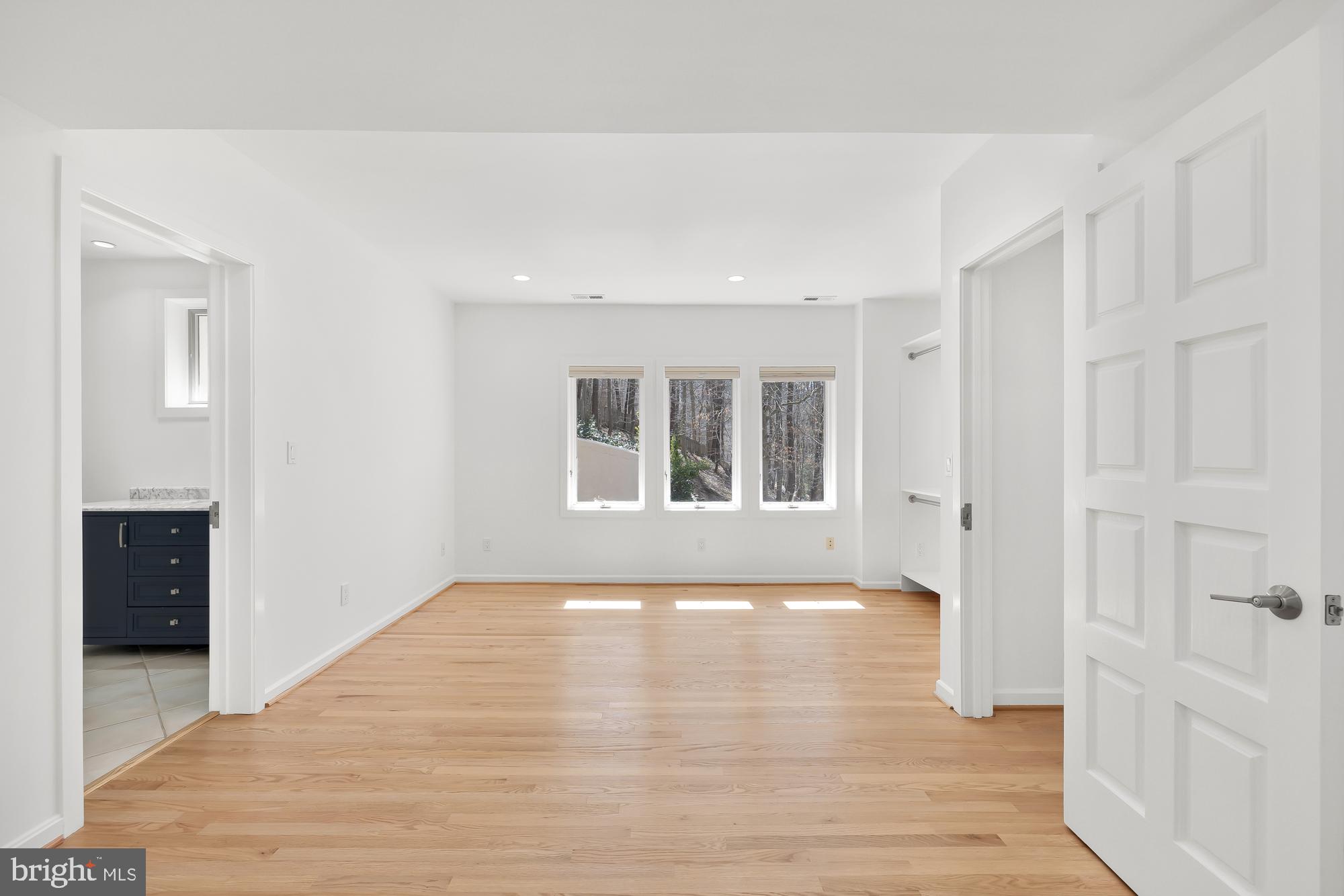 ASHLEY - Residential