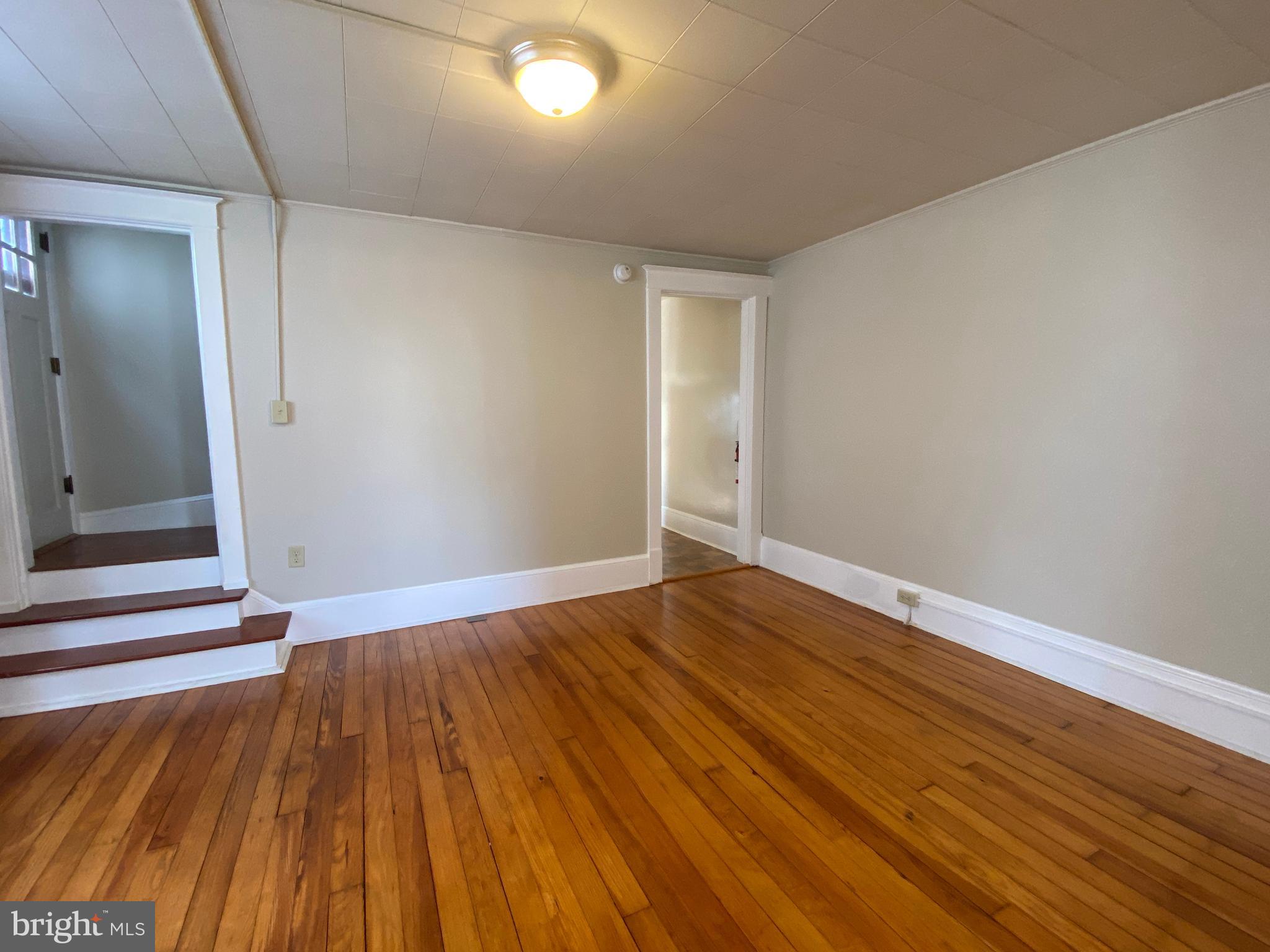 ROSEMONT - Residential Lease