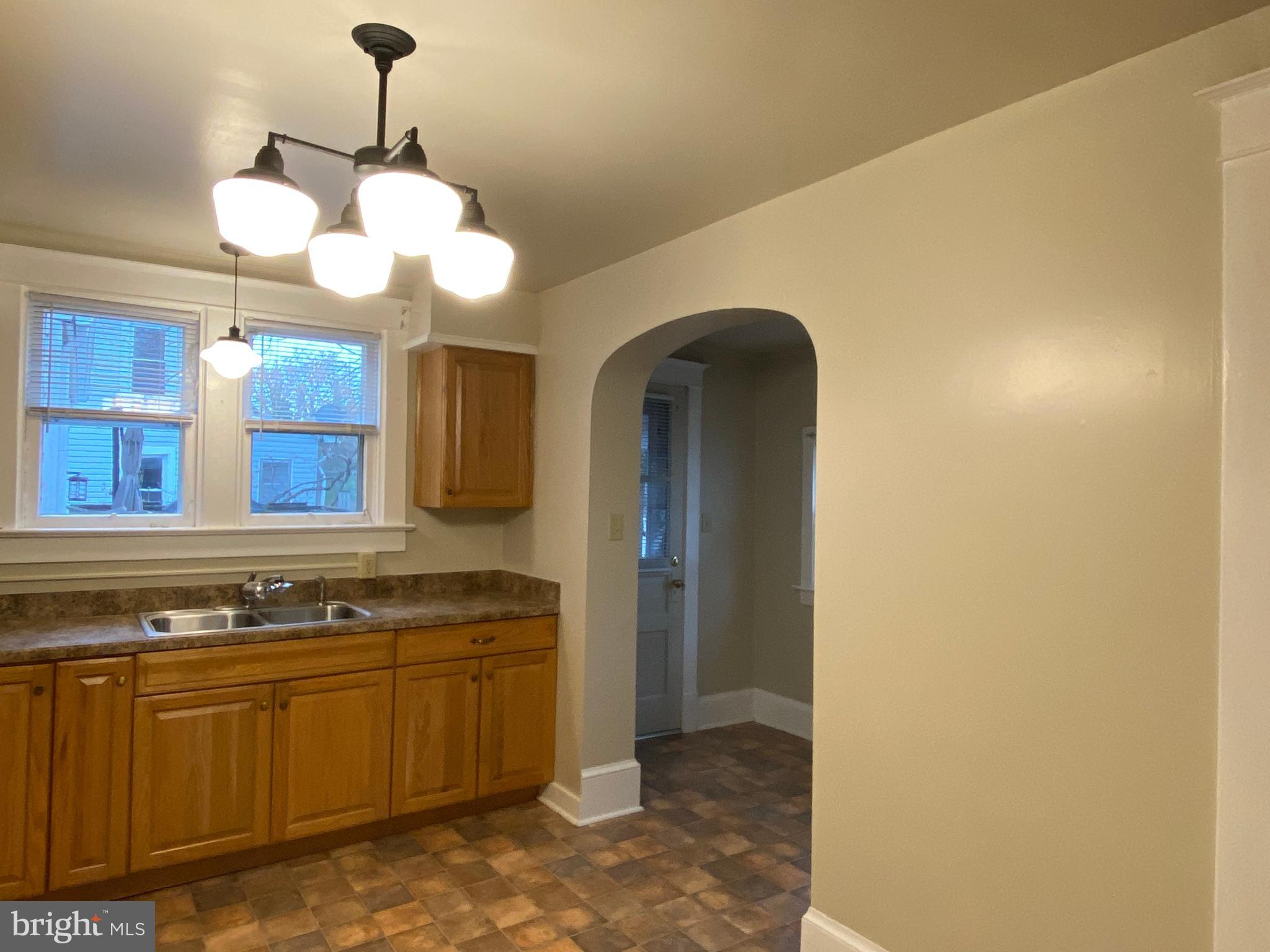 ROSEMONT - Residential Lease