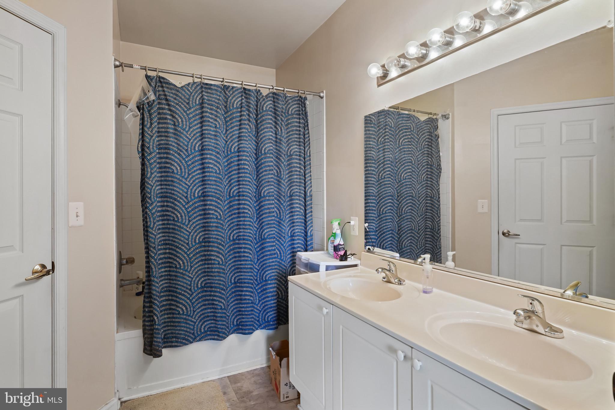 PALAZZO AT PARK CENTER - Residential