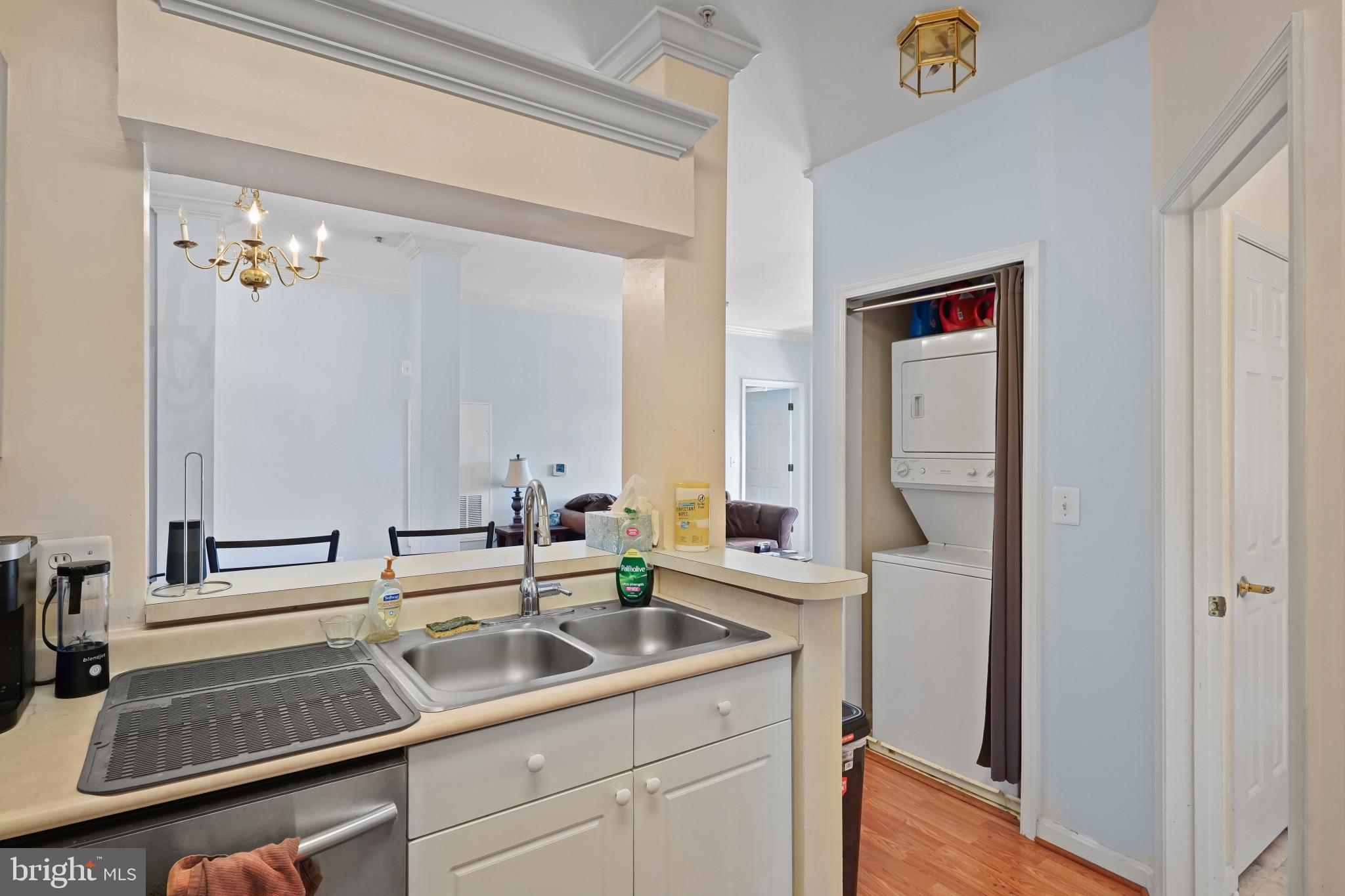 PALAZZO AT PARK CENTER - Residential