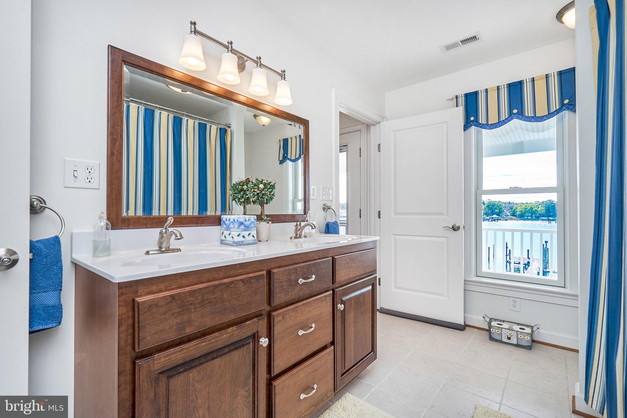 DANDY LOOP - Residential