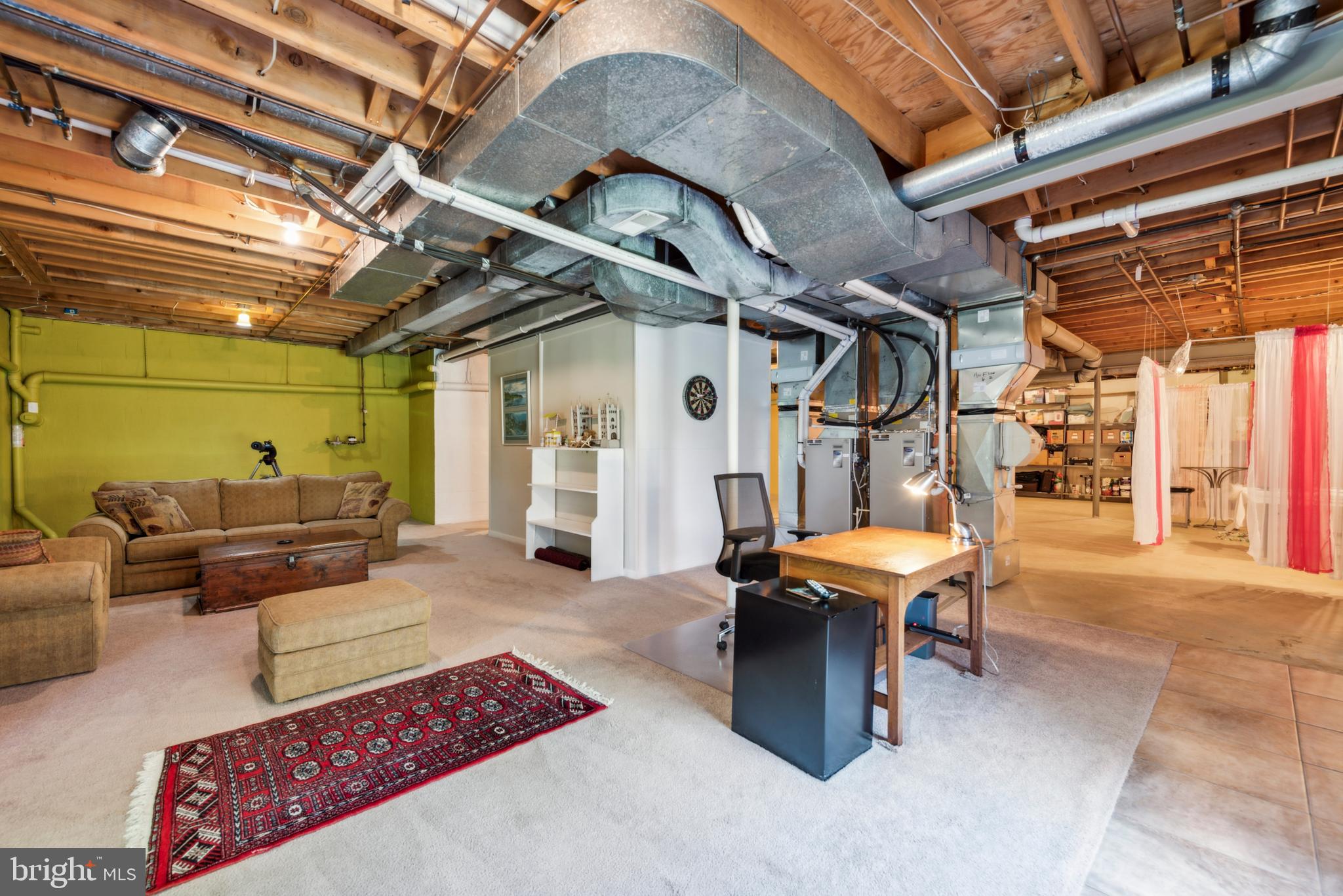 DEER POINTE - Residential