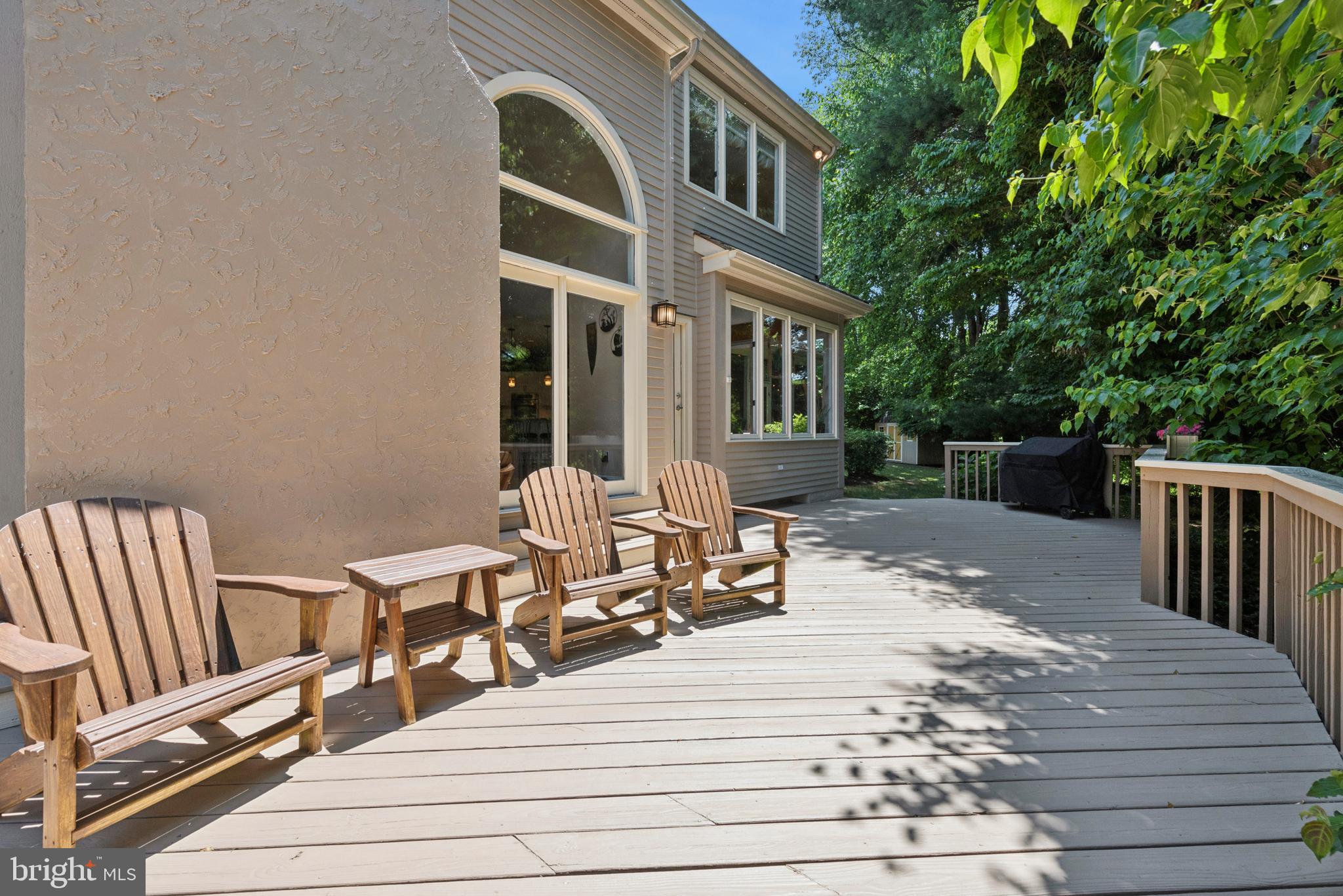 DEER POINTE - Residential