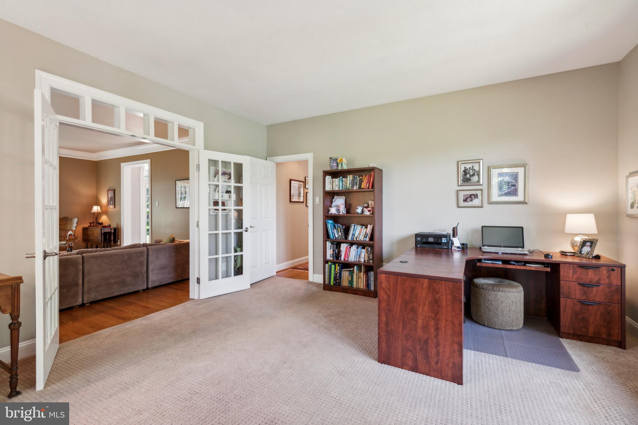 DEER POINTE - Residential