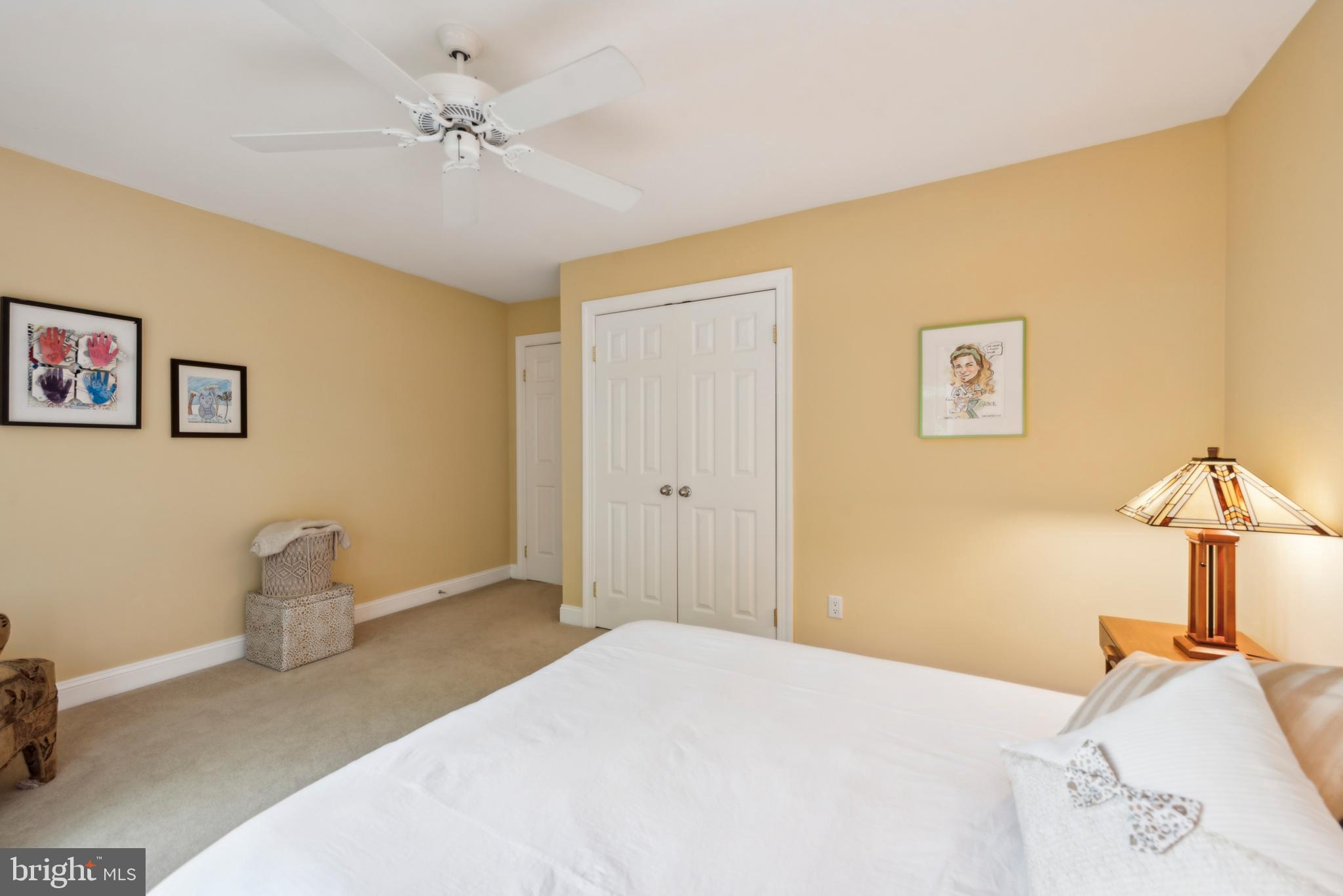 DEER POINTE - Residential