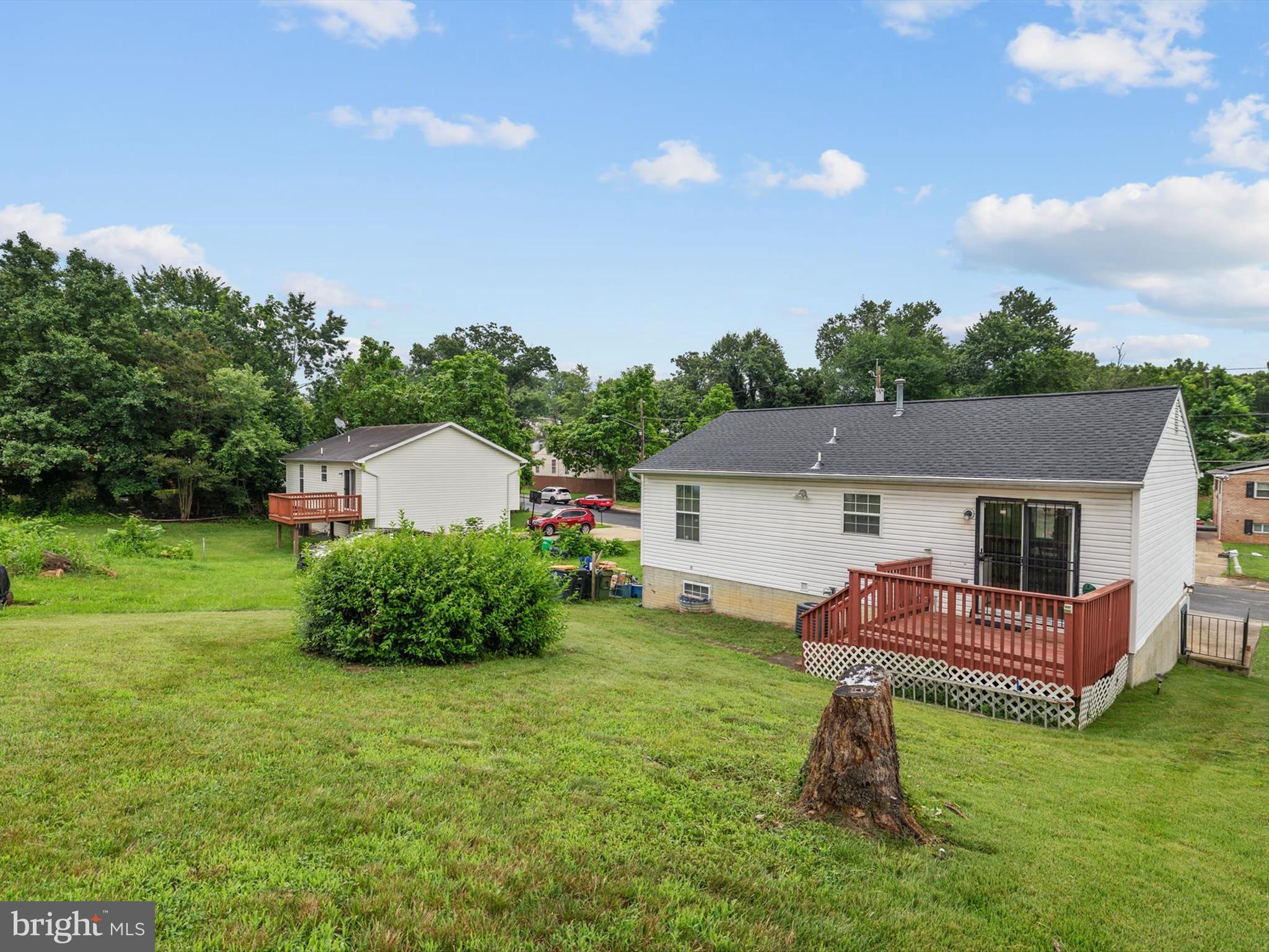 CARMODY HILLS - Residential