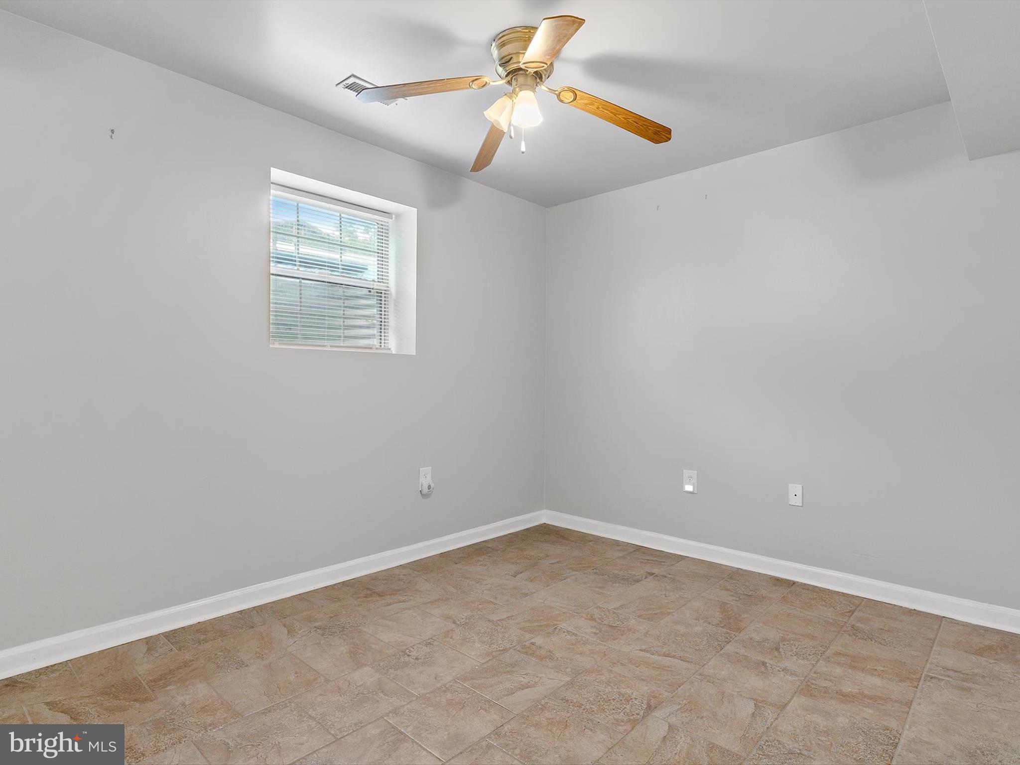 CARMODY HILLS - Residential