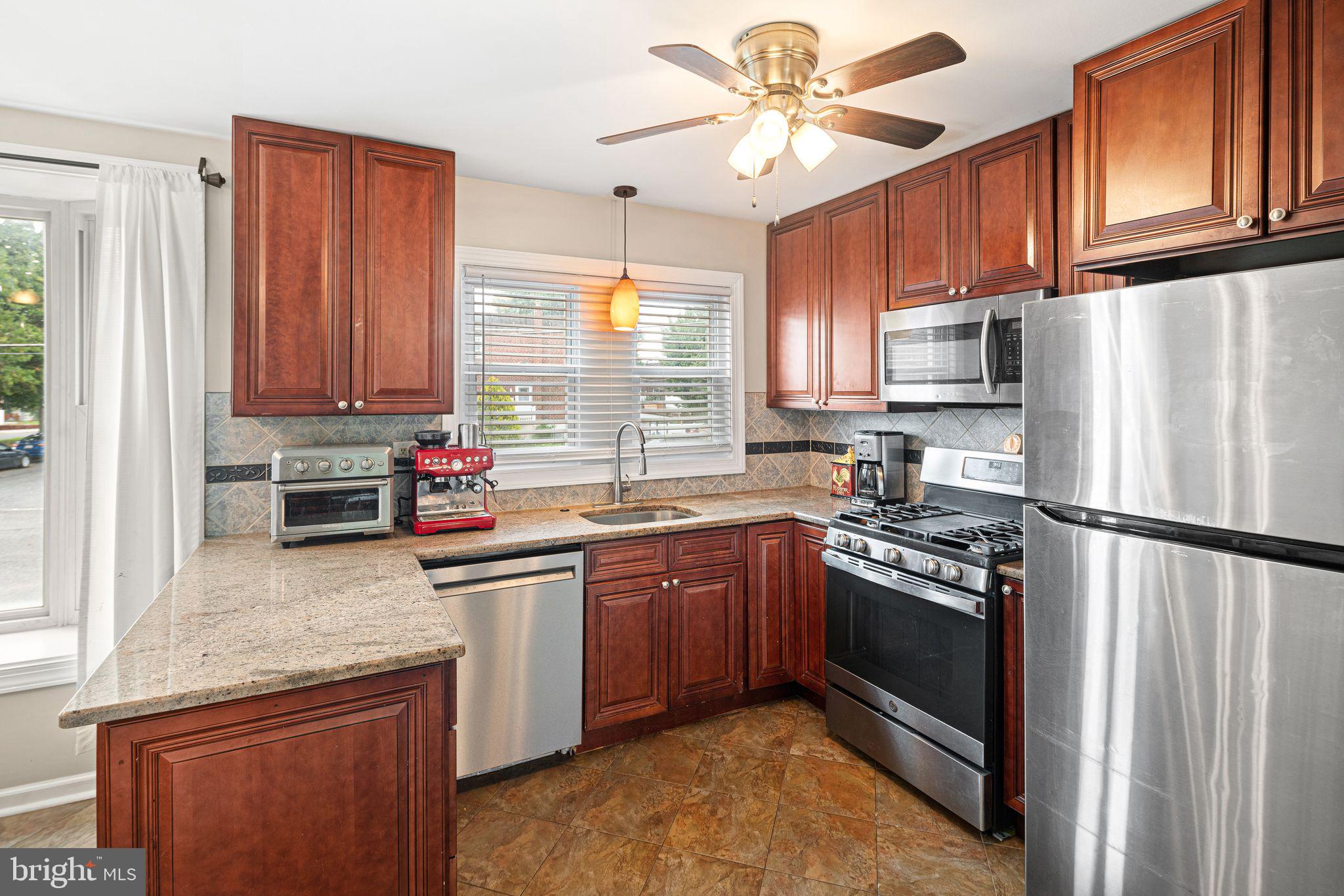 15022 LONDON ROAD