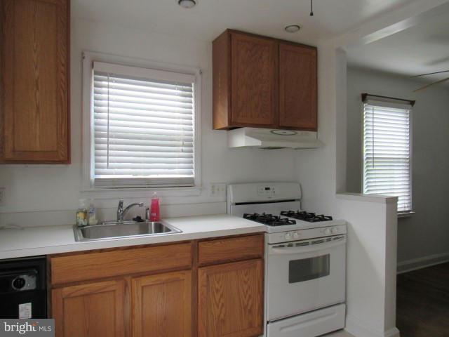 MEADOWBROOK - Residential